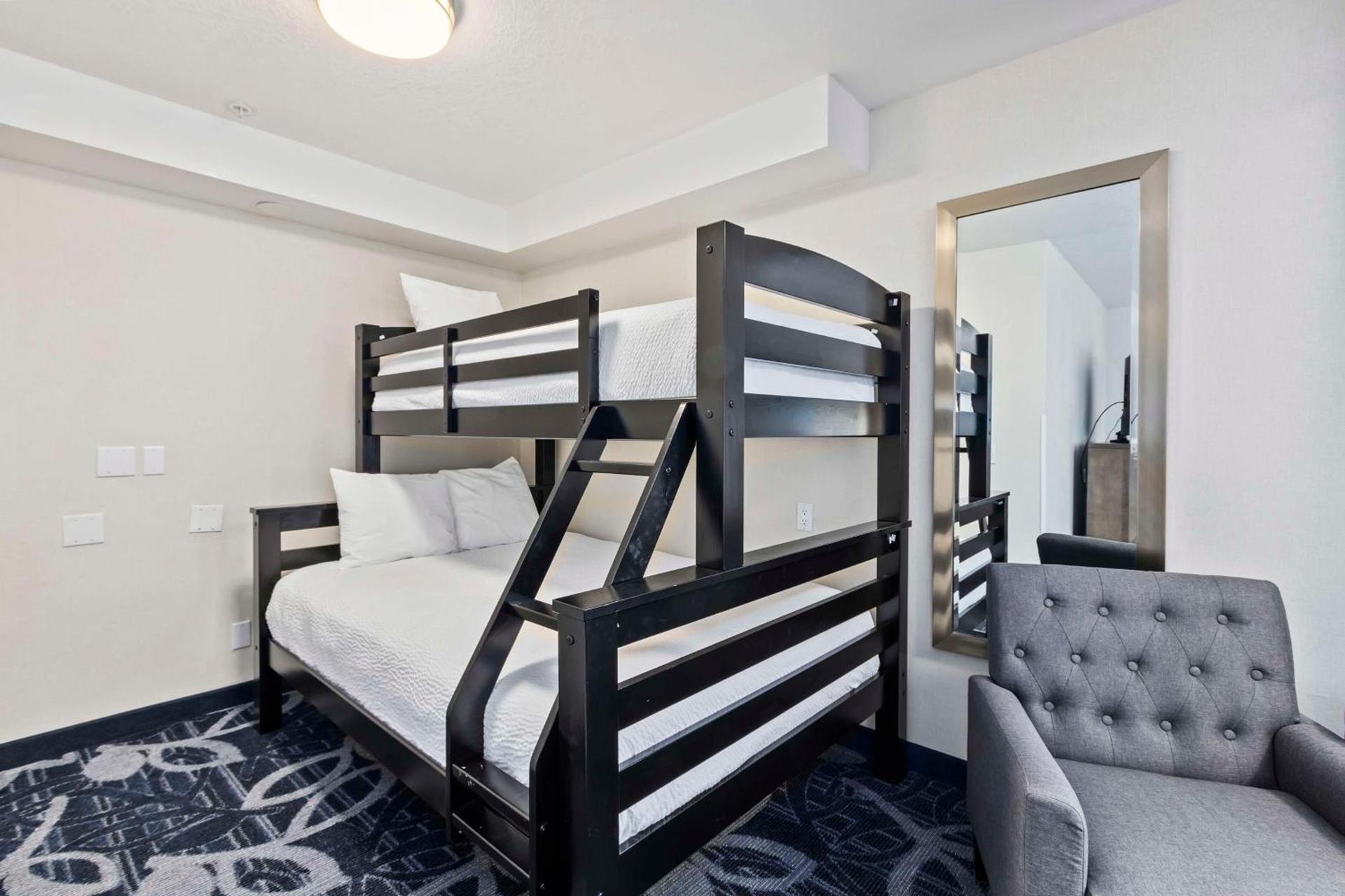 Best Western Plus Twin Falls Hotel photo 28
