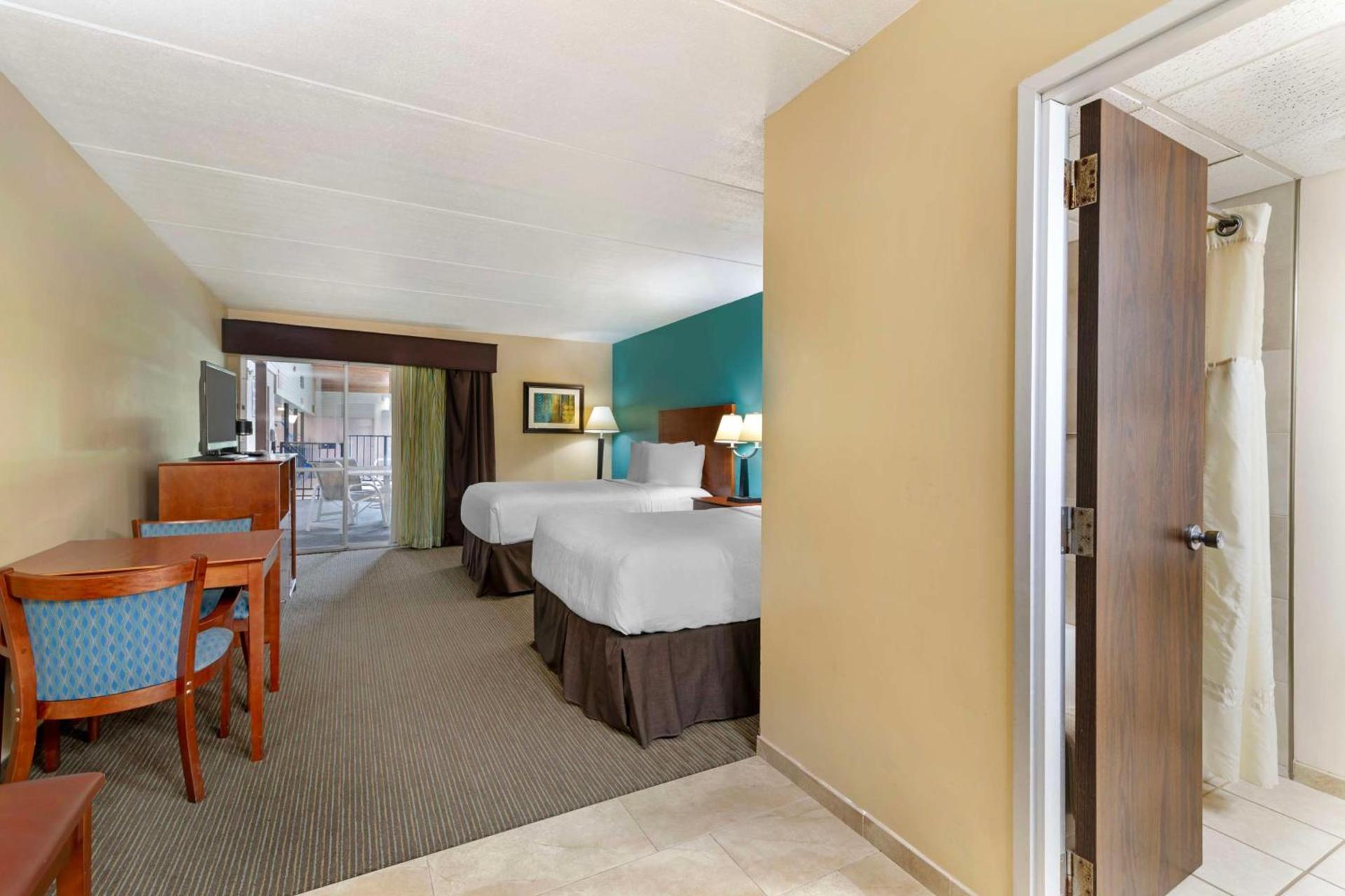 Best Western Plus Plattsburgh photo 19