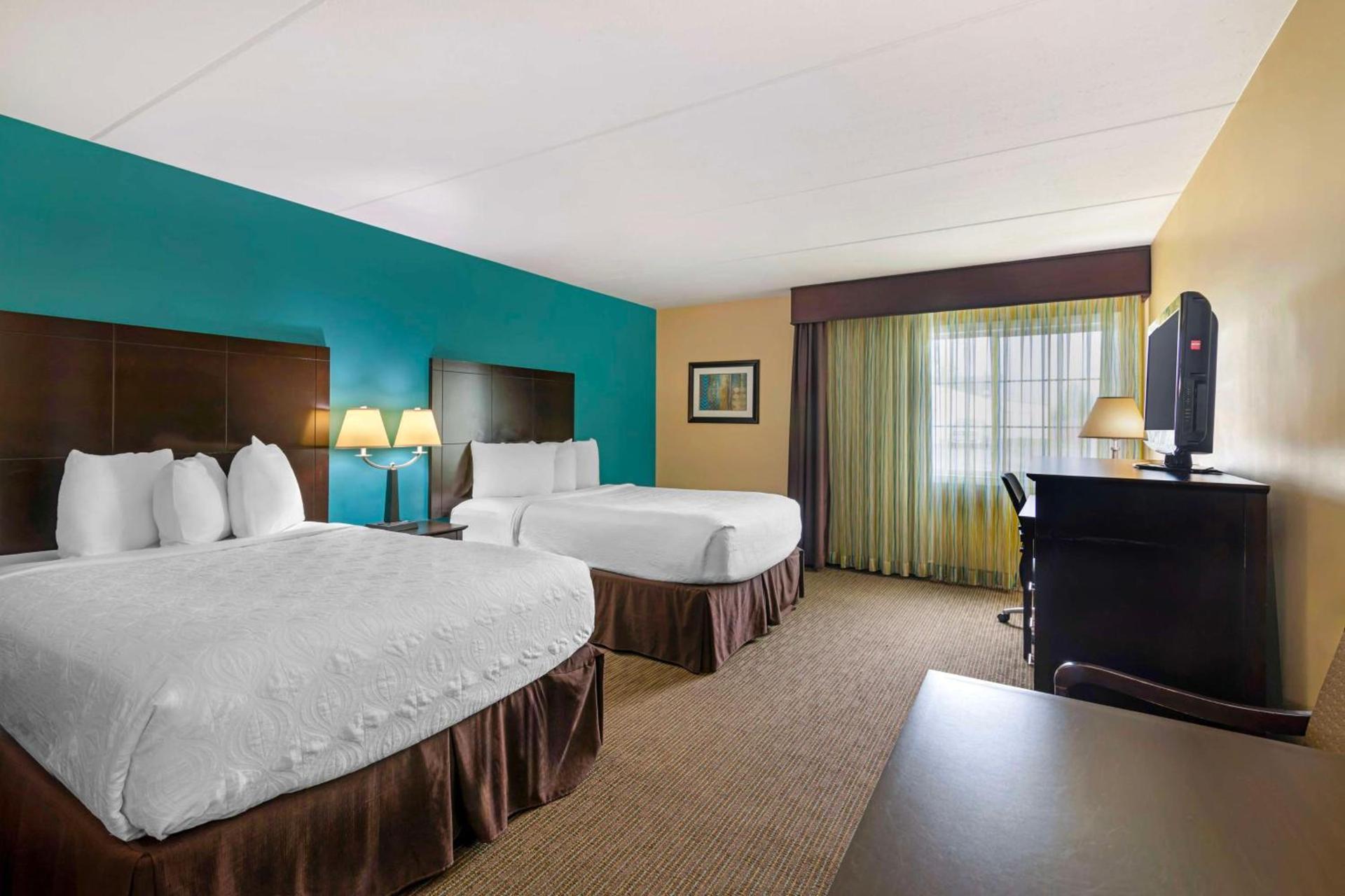 Best Western Plus Plattsburgh photo 24