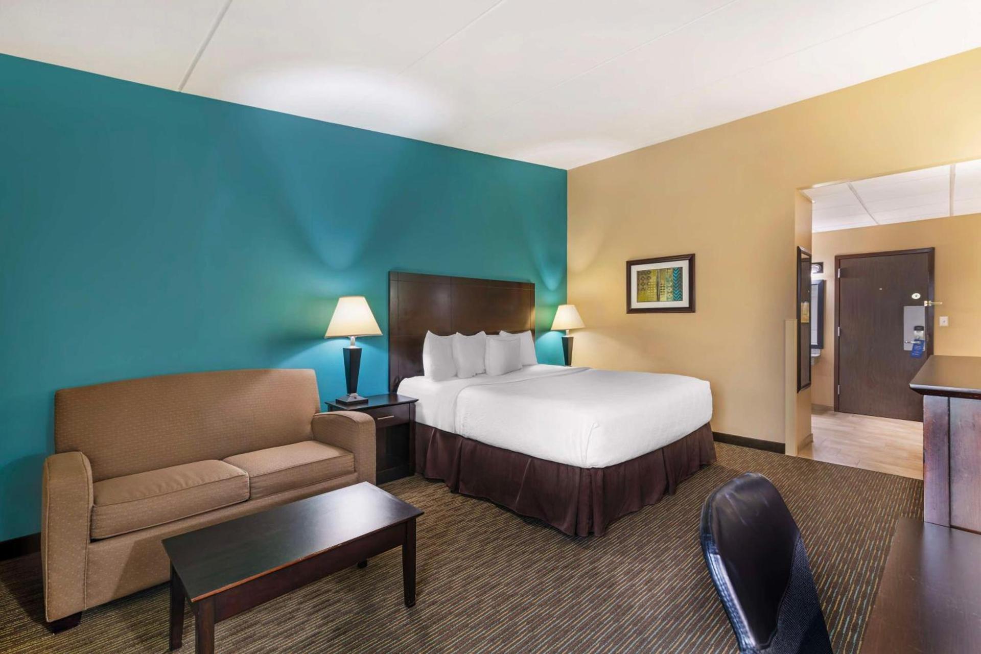 Best Western Plus Plattsburgh photo 30