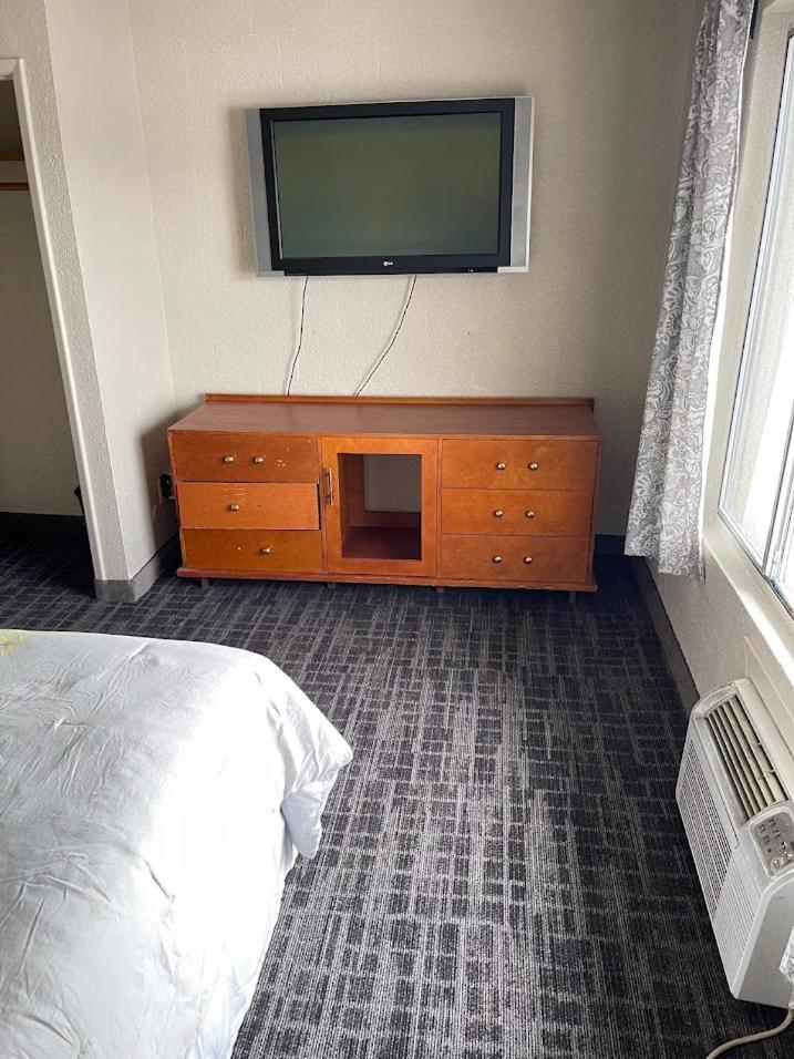 Legend Motel photo 4