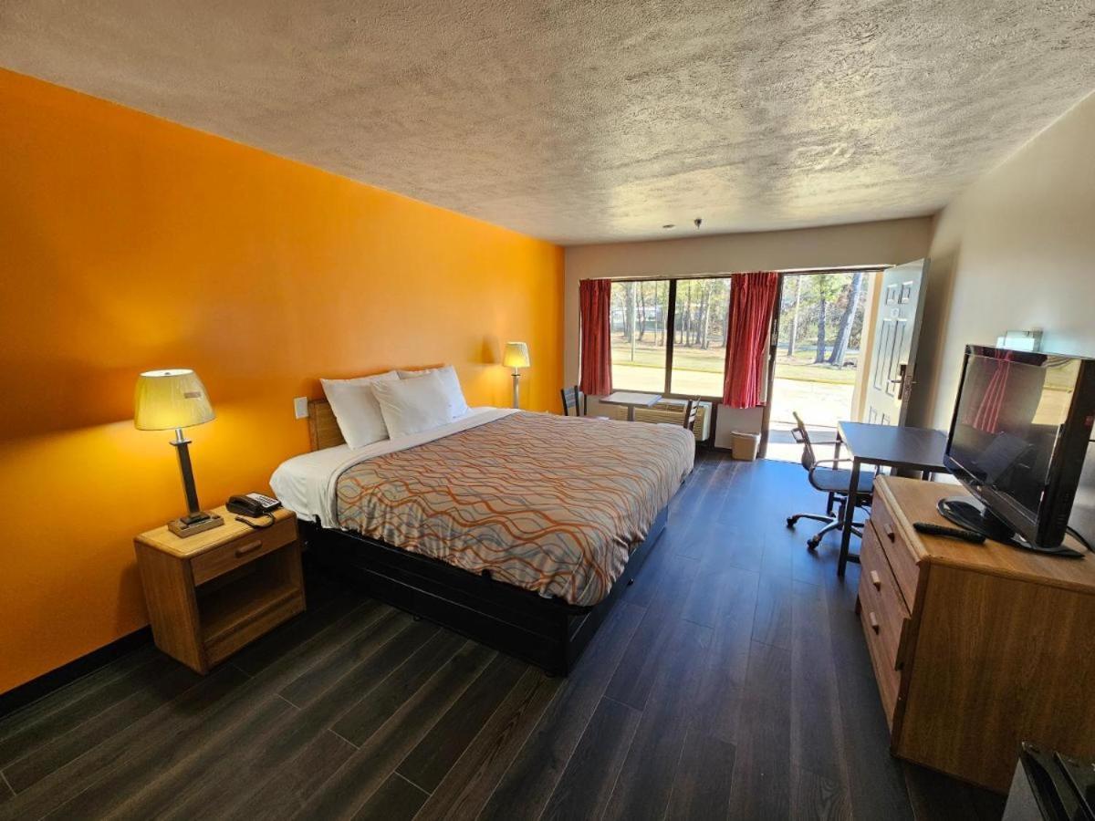 TRAVEL INN photo 7