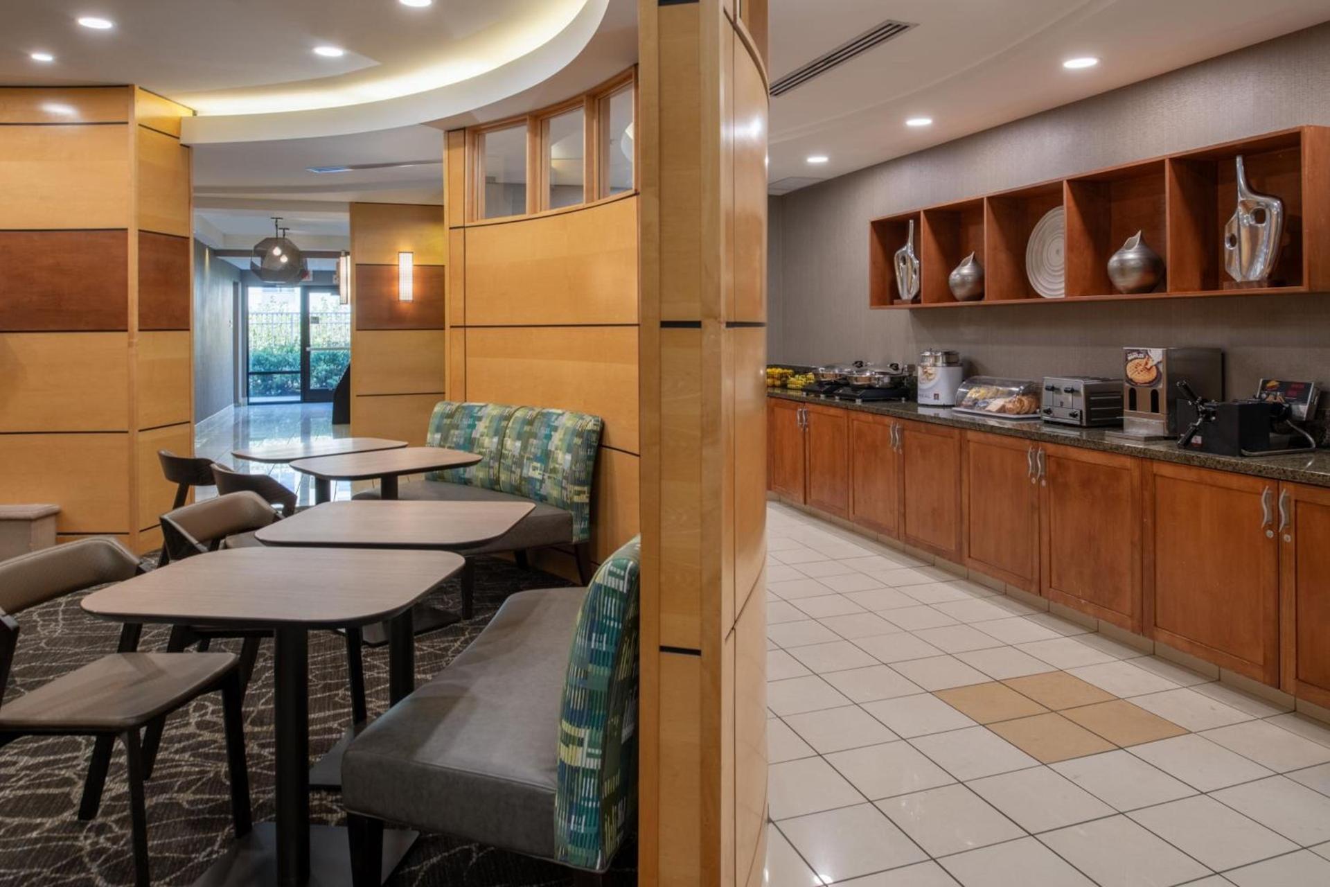 SpringHill Suites by Marriott Medford photo 26