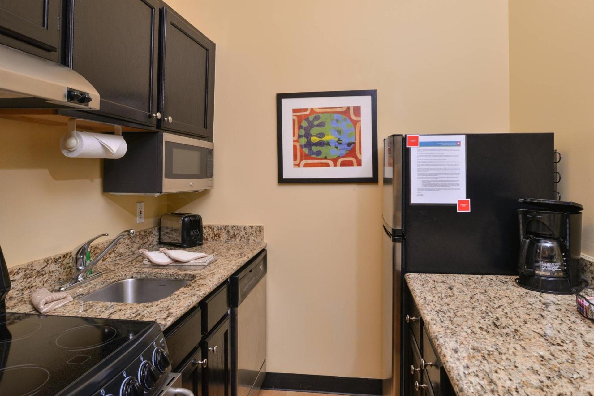 TownePlace Suites Miami West Doral Area photo 13