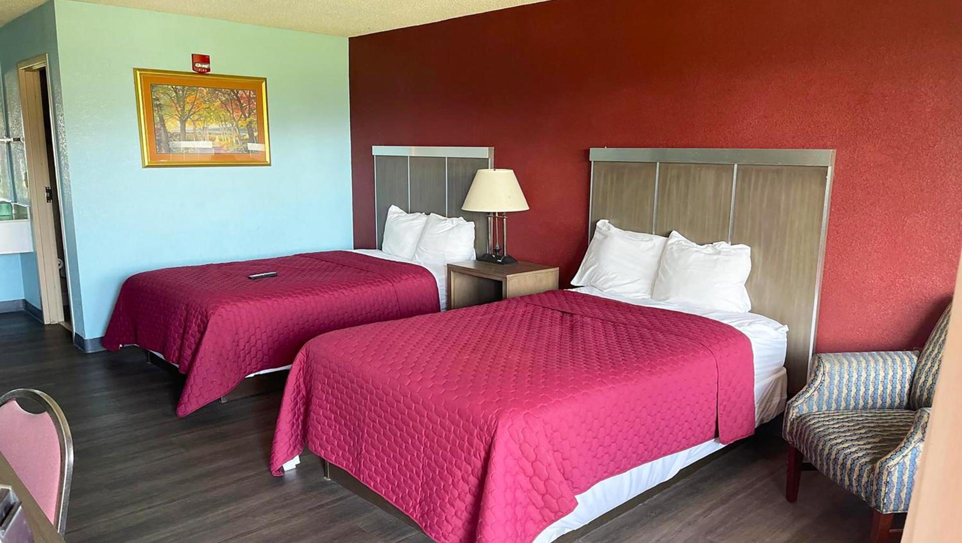 Mayfair Inn photo 35