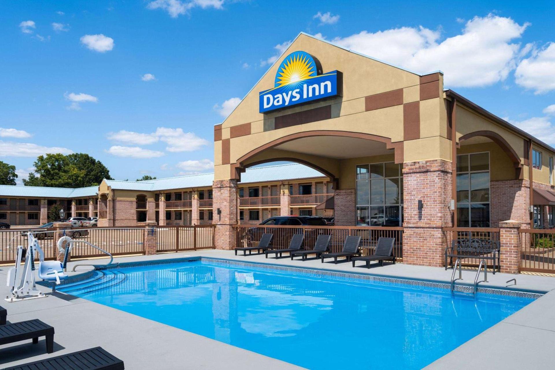 Days Inn by Wyndham Conway photo 5
