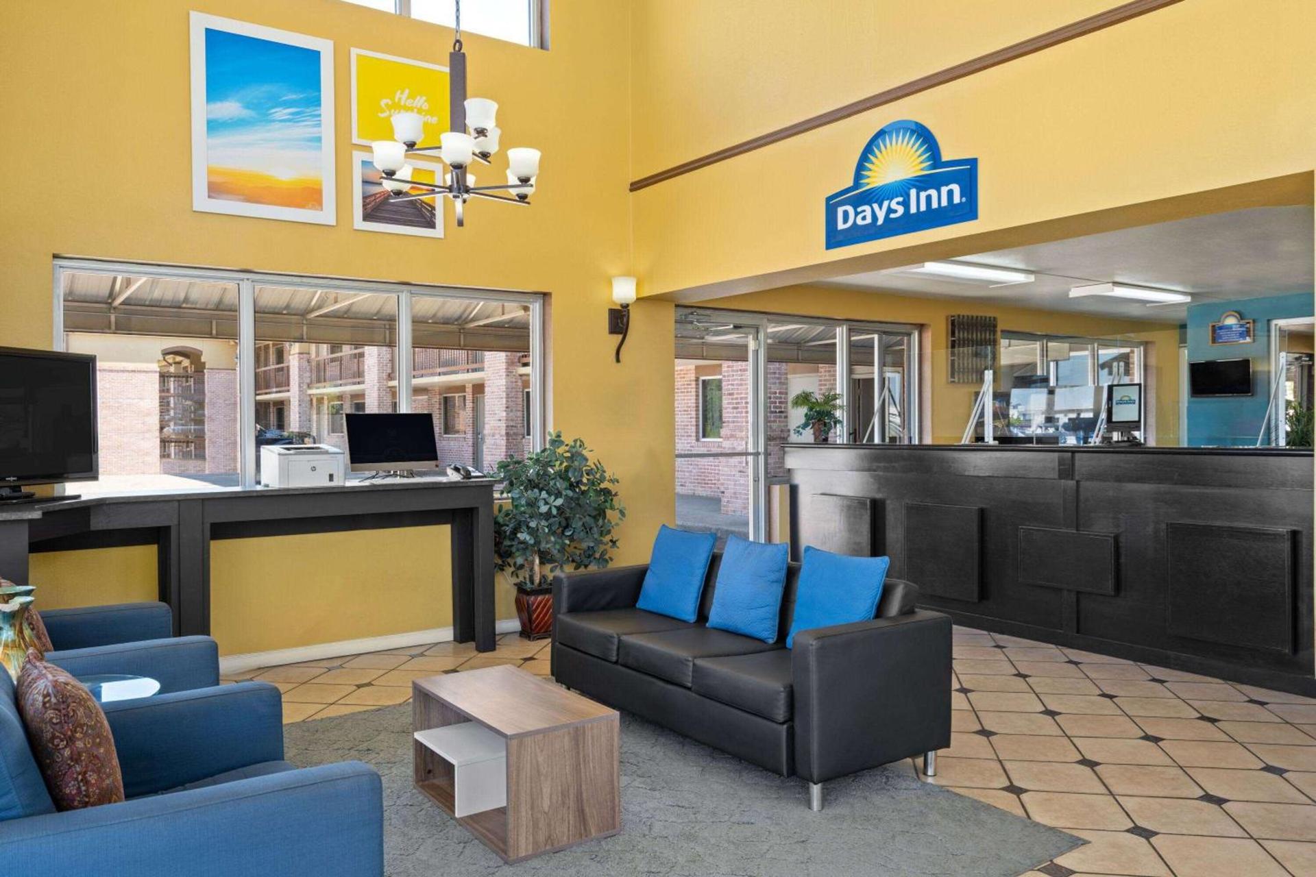 Days Inn by Wyndham Conway photo 4