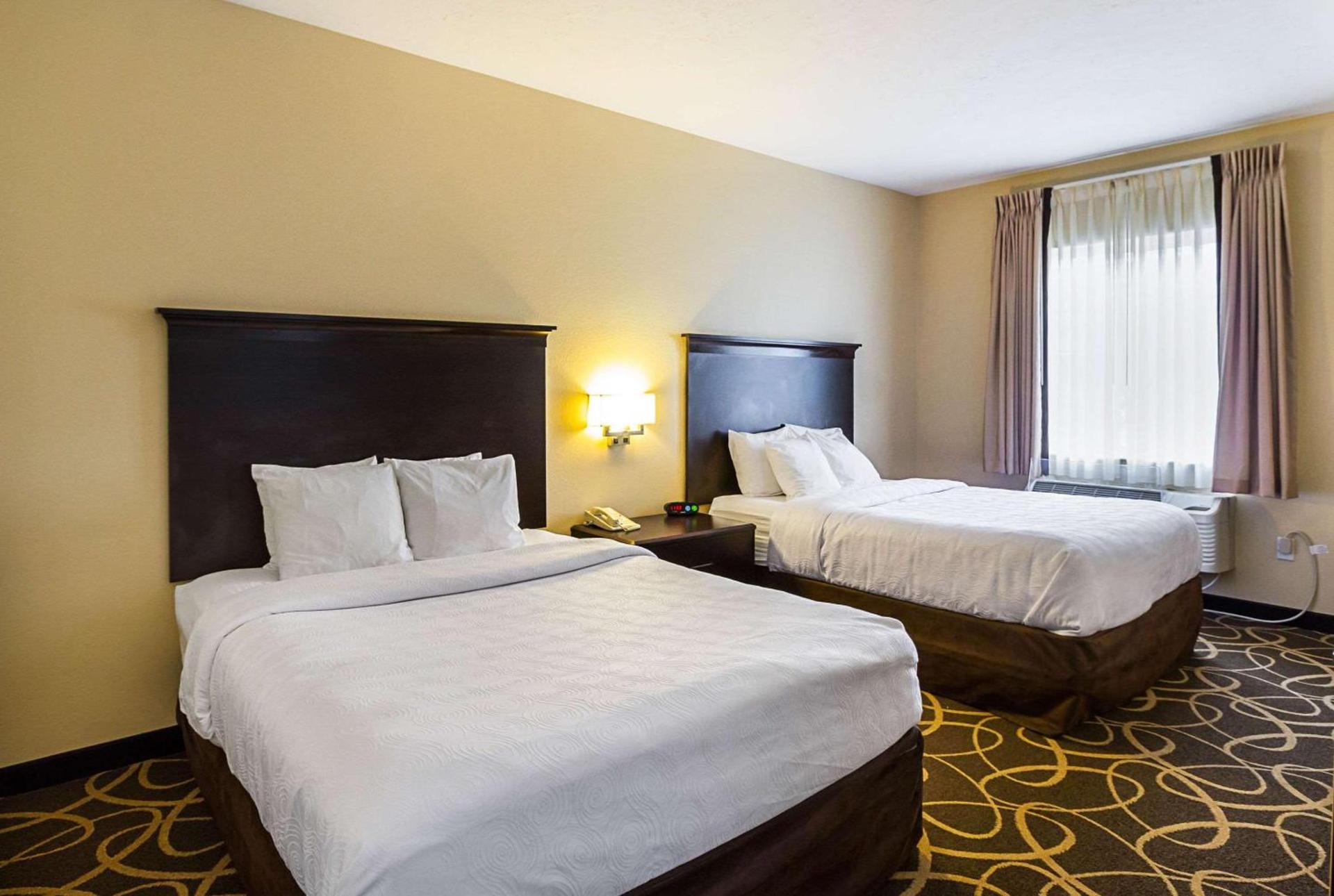 MainStay Suites Fargo - I-94 Medical Center photo 24