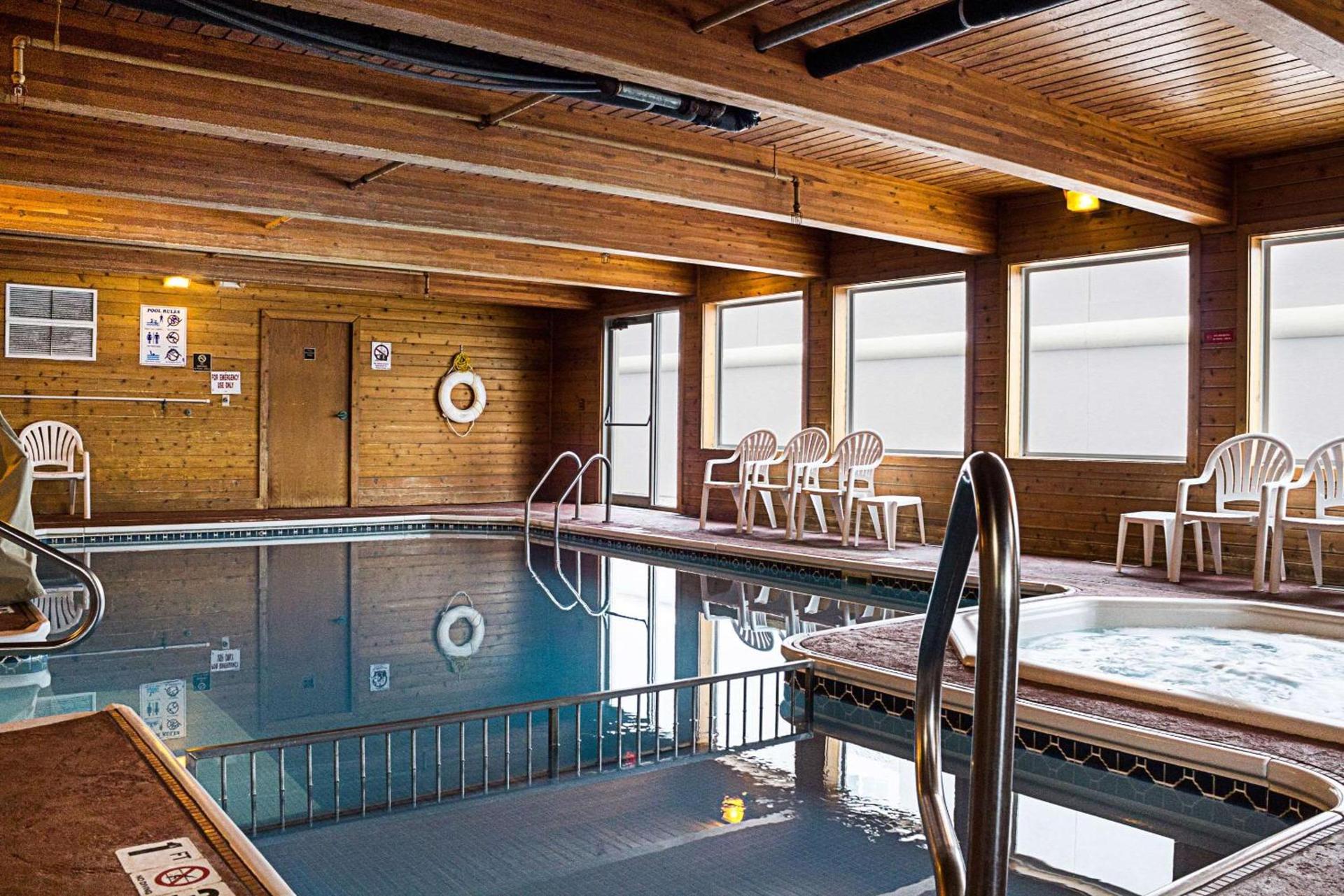 MainStay Suites Fargo - I-94 Medical Center photo 31