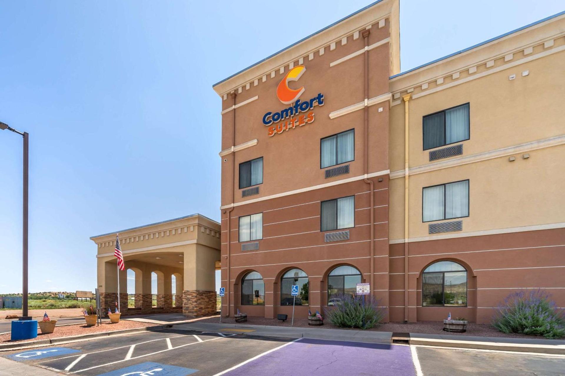 Comfort Suites Gallup East Route 66 and I-40 photo 2