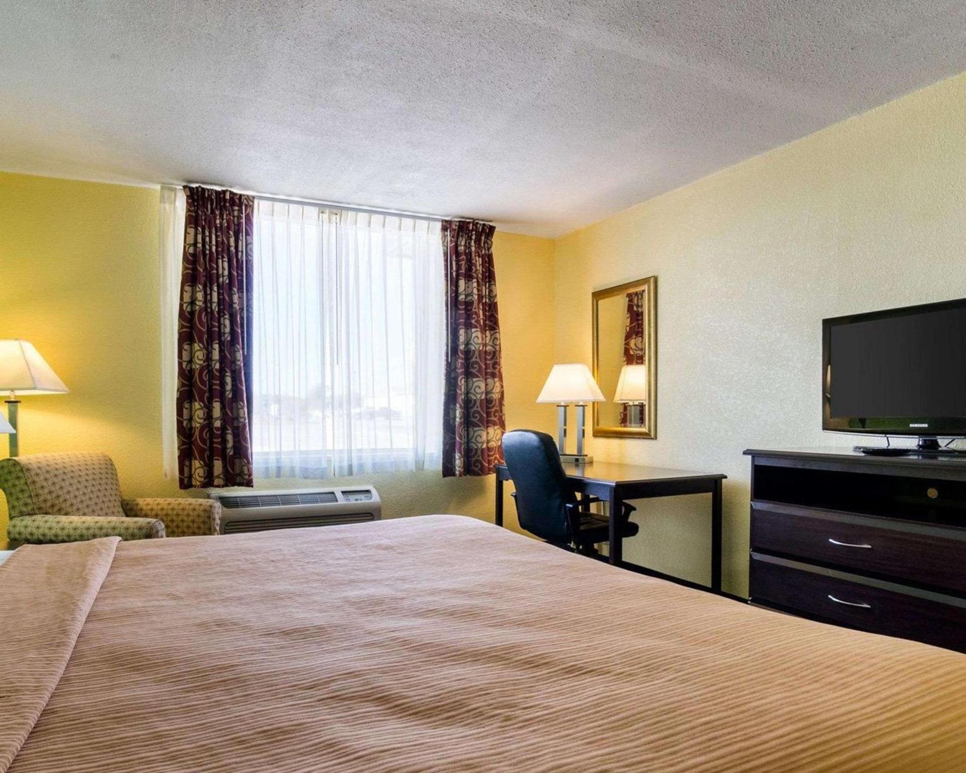 Quality Inn Liberal photo 8