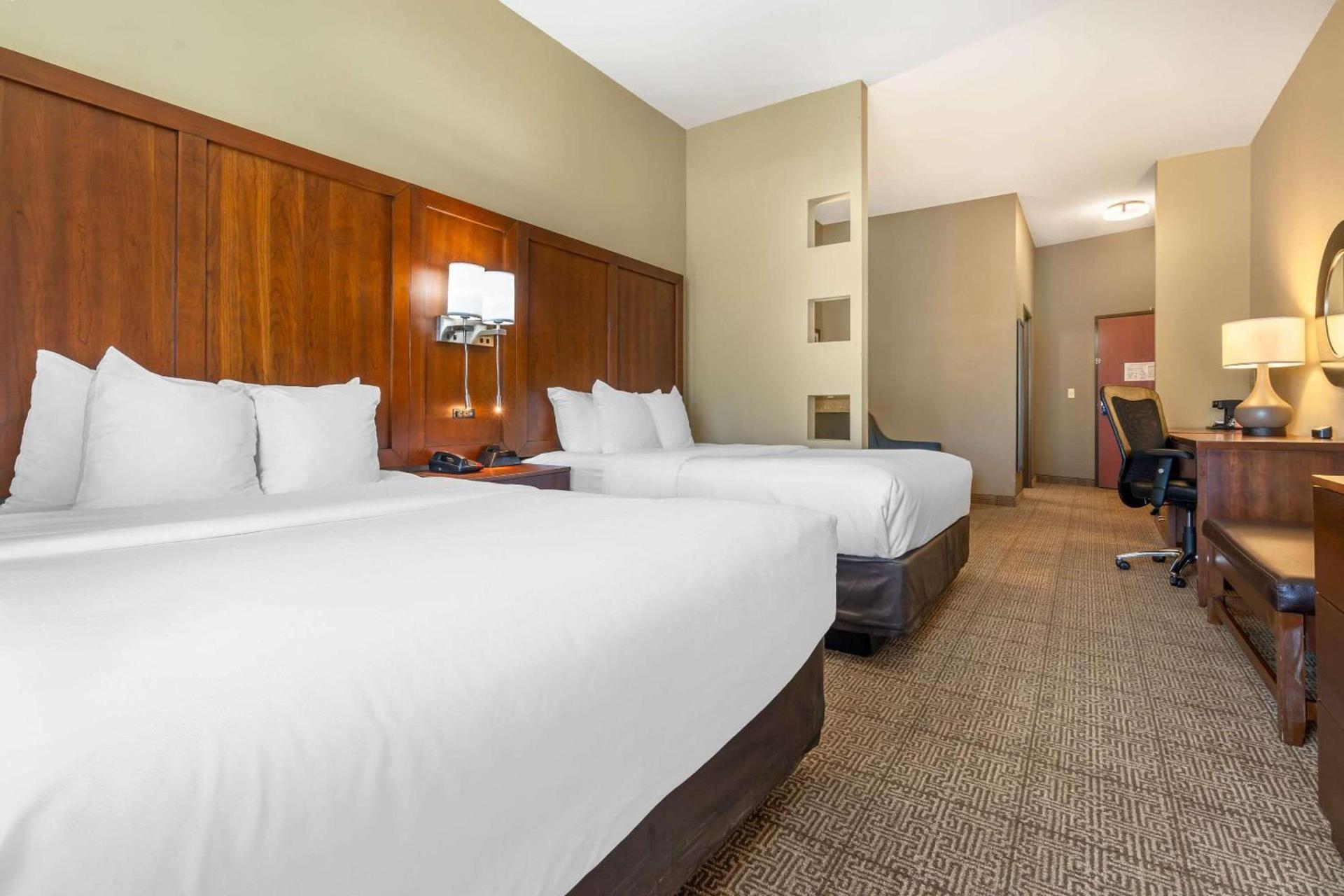 Comfort Suites Gallup East Route 66 and I-40 photo 18