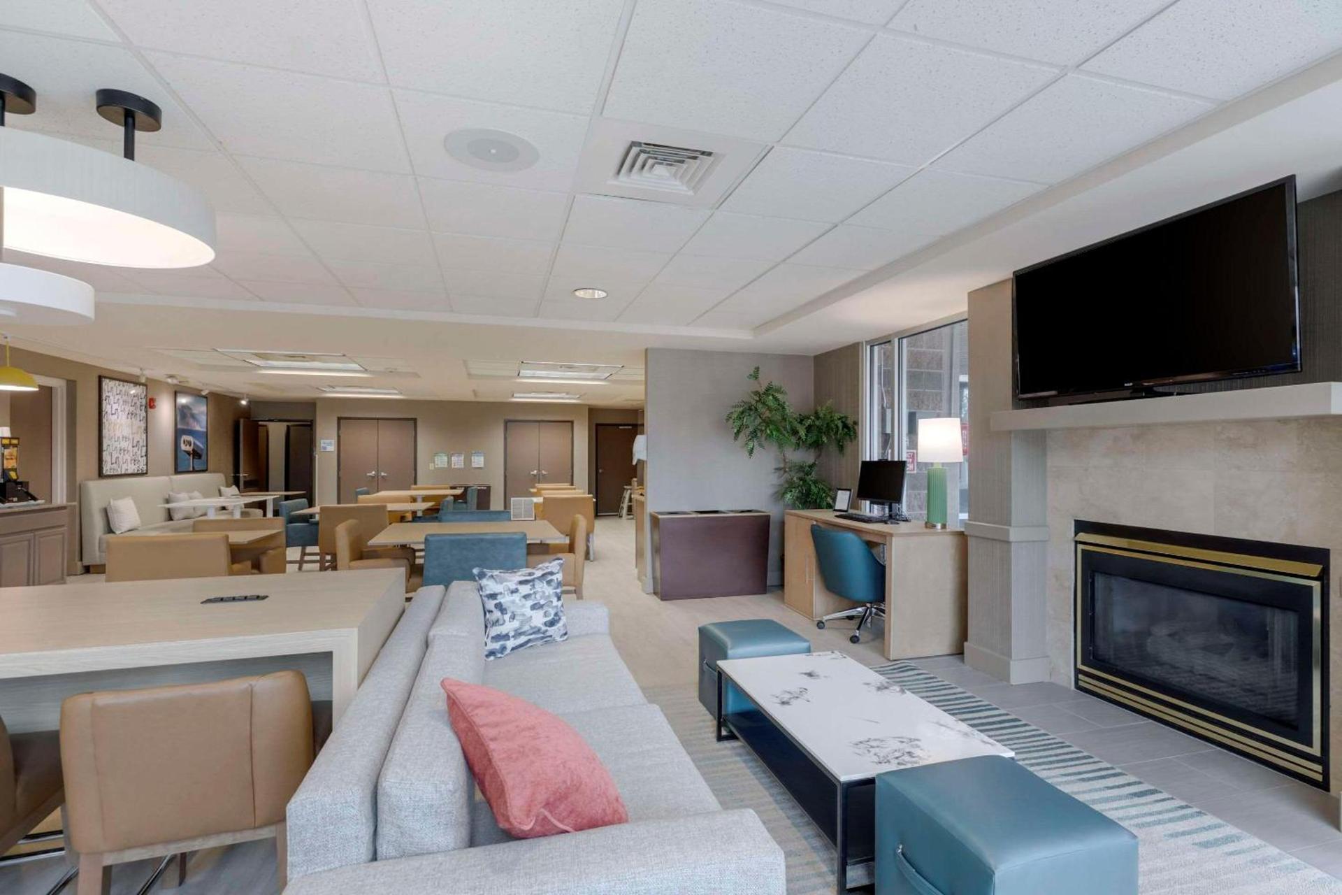 Comfort Inn & Suites Boulder photo 6