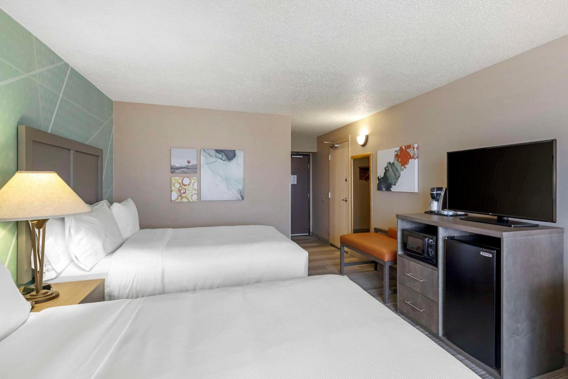 Comfort Inn & Suites Boulder photo 13