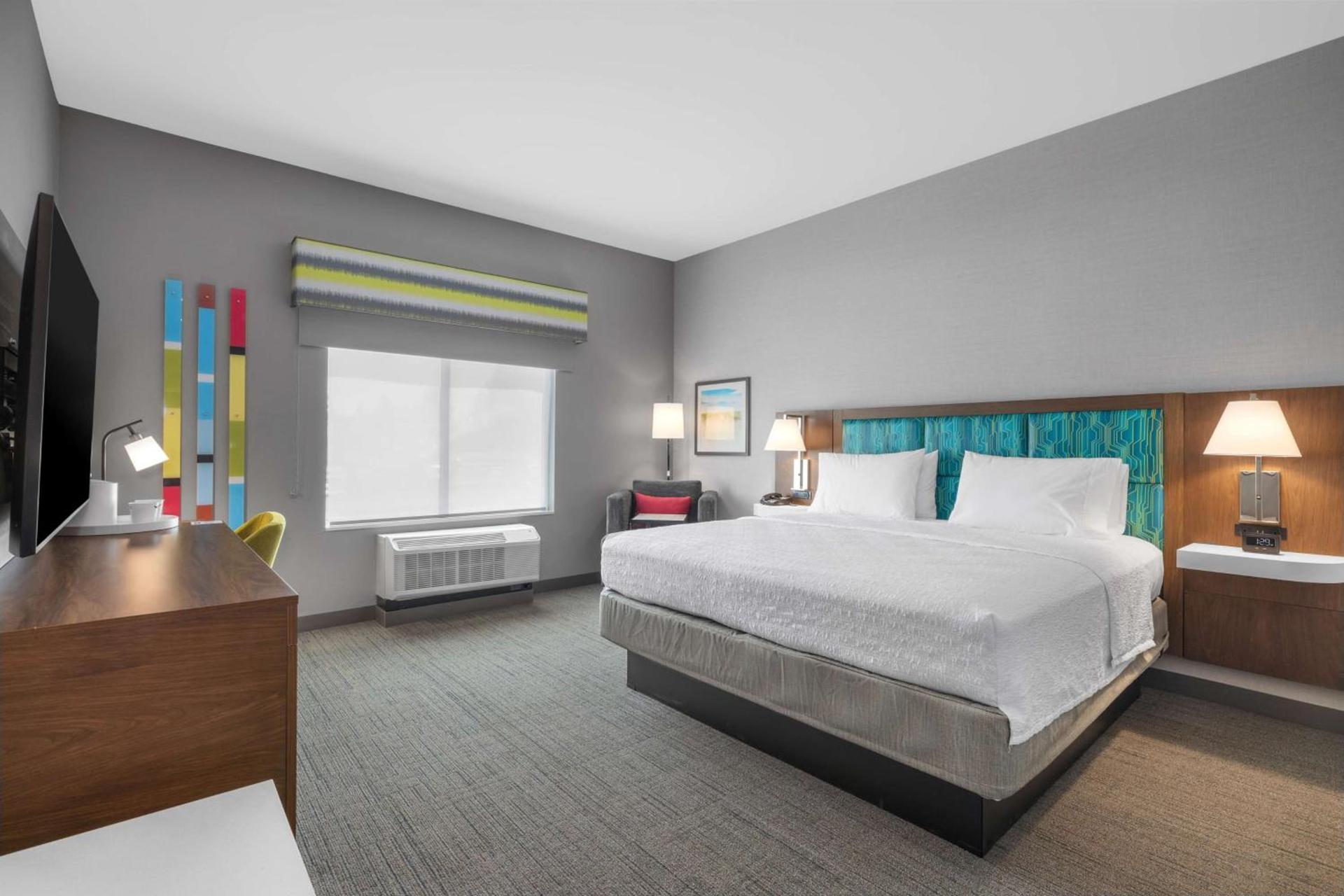Hampton Inn & Suites Bakersfield Central photo 5