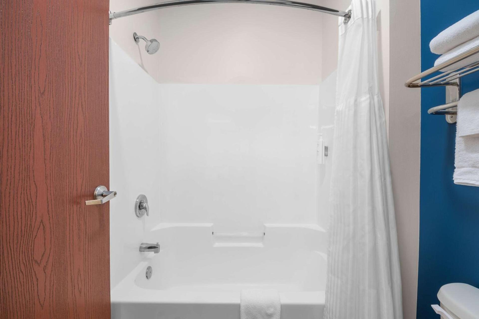 Spark by Hilton Minot photo 22