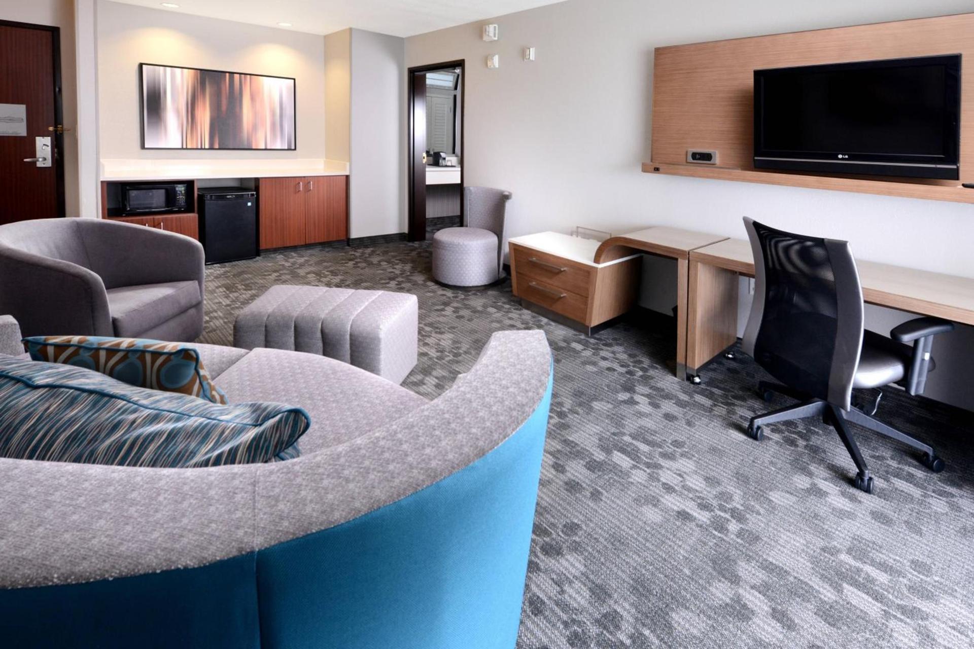 Courtyard by Marriott Houston Northwest photo 11
