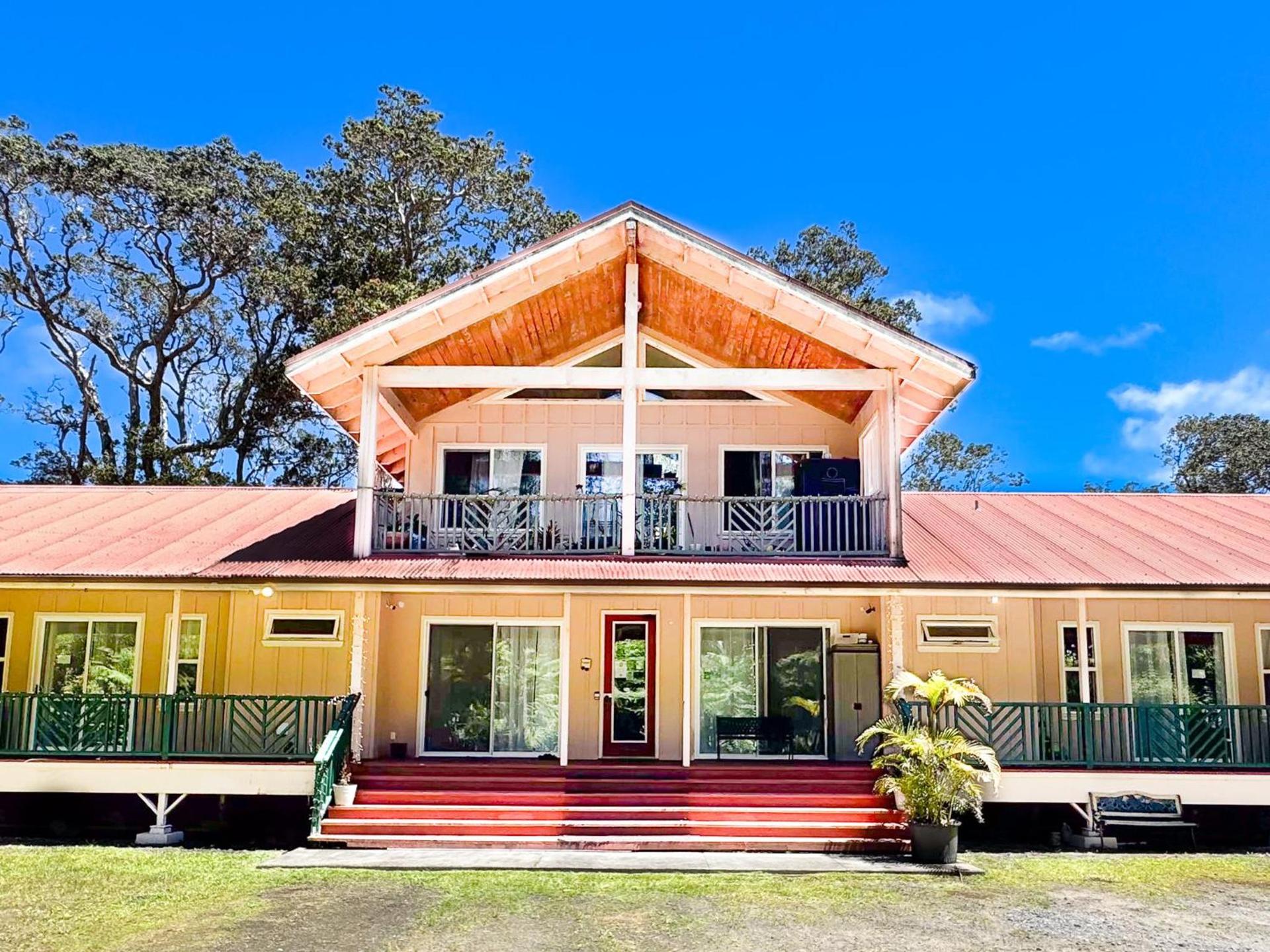 Volcano Forest Inn photo 2