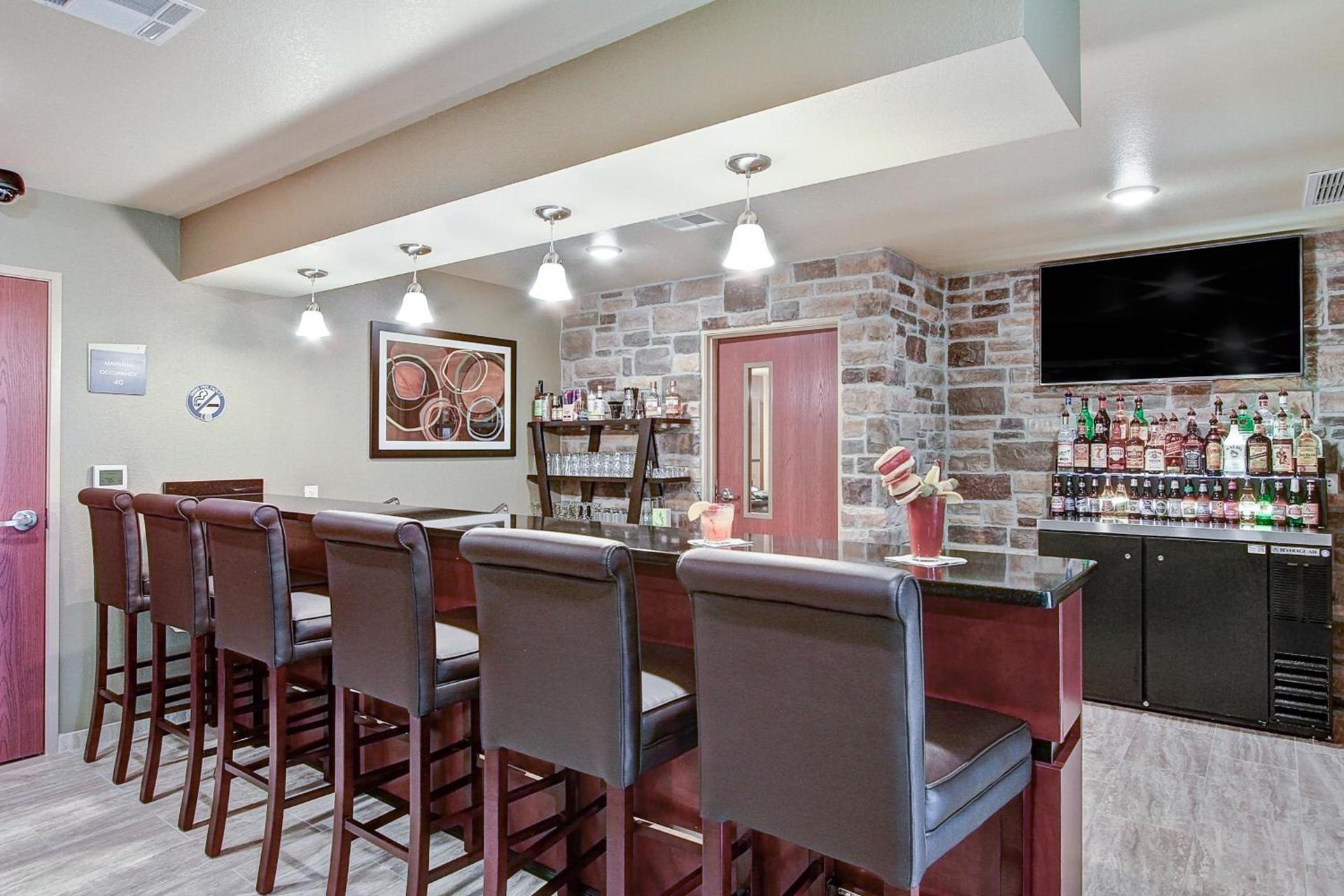 Cobblestone Hotel & Suites Pulaski/Green Bay photo 16