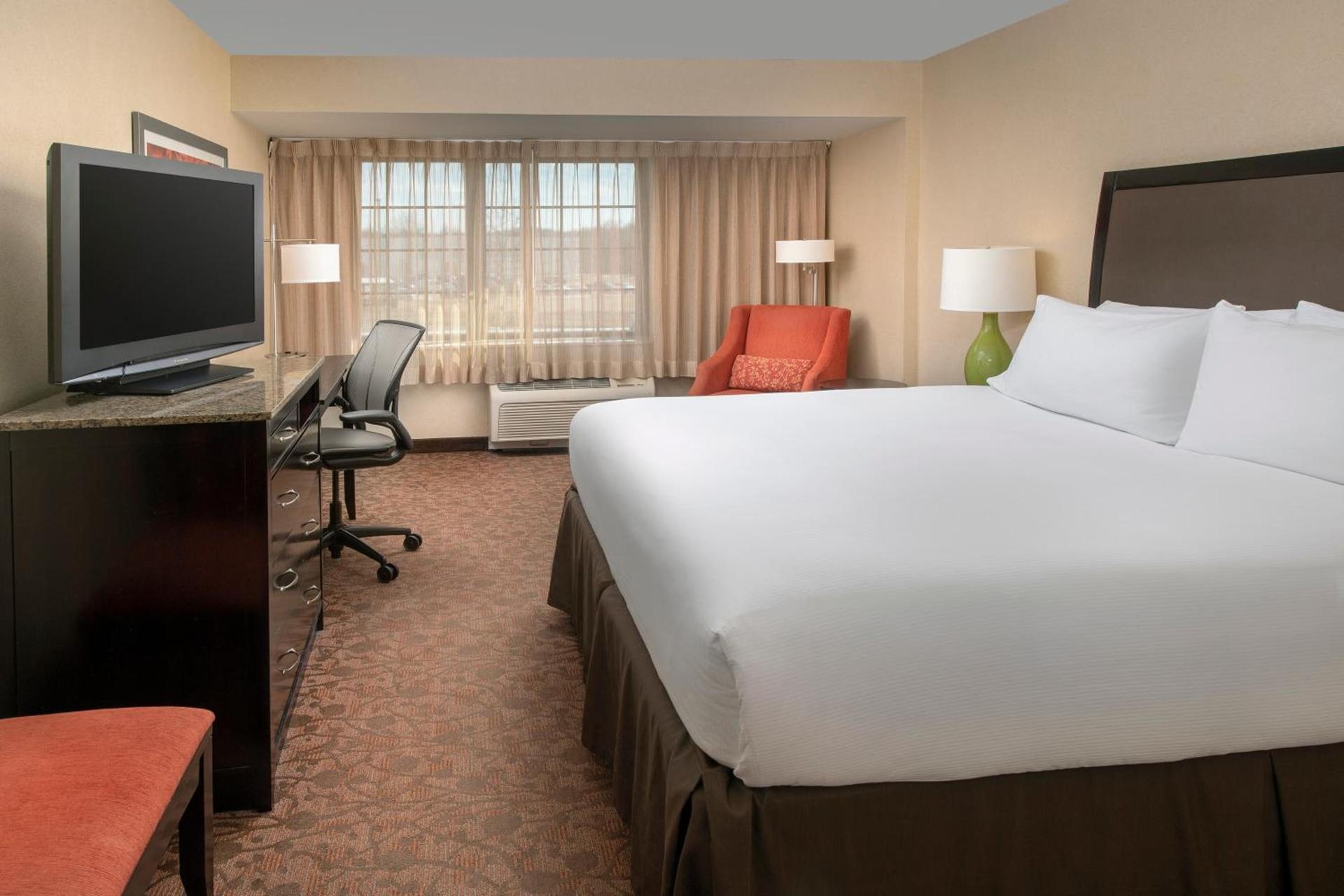 DoubleTree by Hilton Dulles Airport-Sterling photo 43