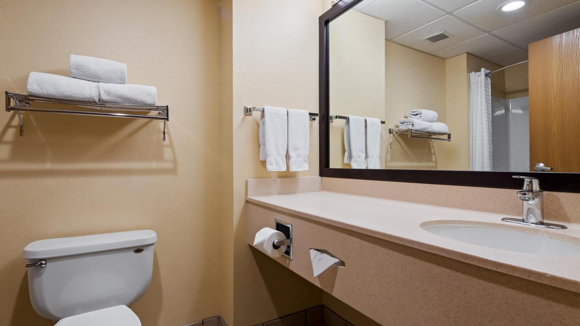 Best Western Plus Ruidoso Inn photo 27