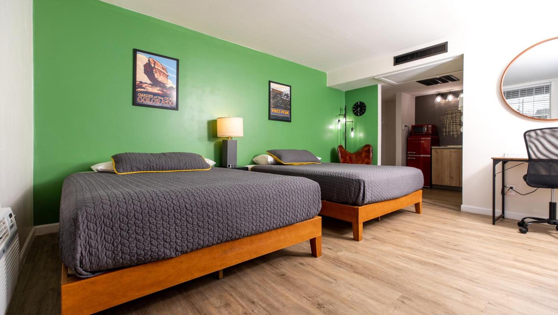 Modern Motel photo 3