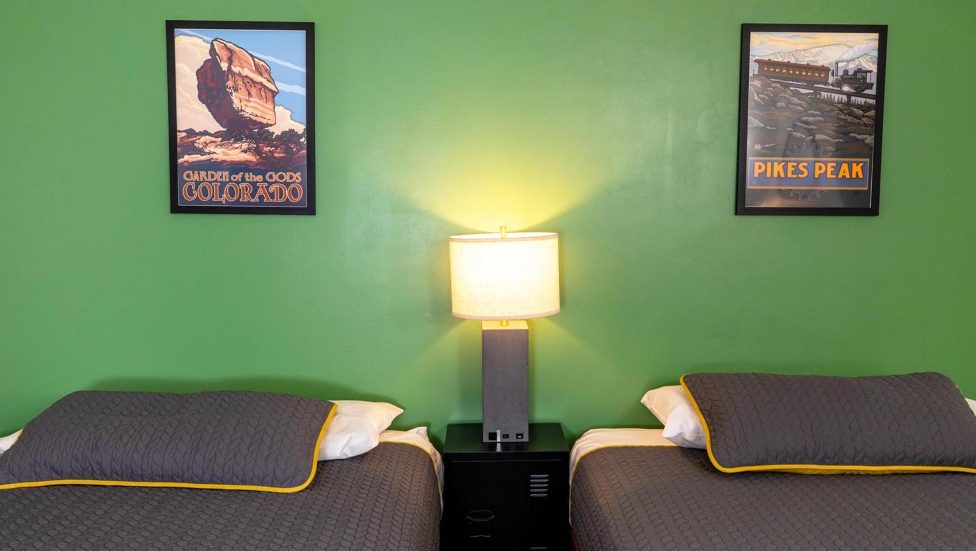 Modern Motel photo 18