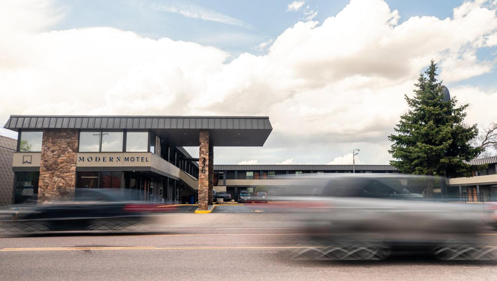 Modern Motel photo 1