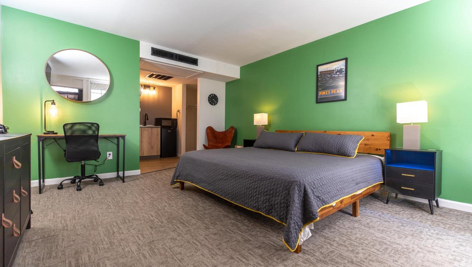 Modern Motel photo 24