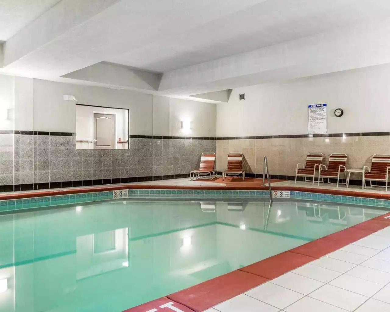 Comfort Suites Morrow- Atlanta South photo 45