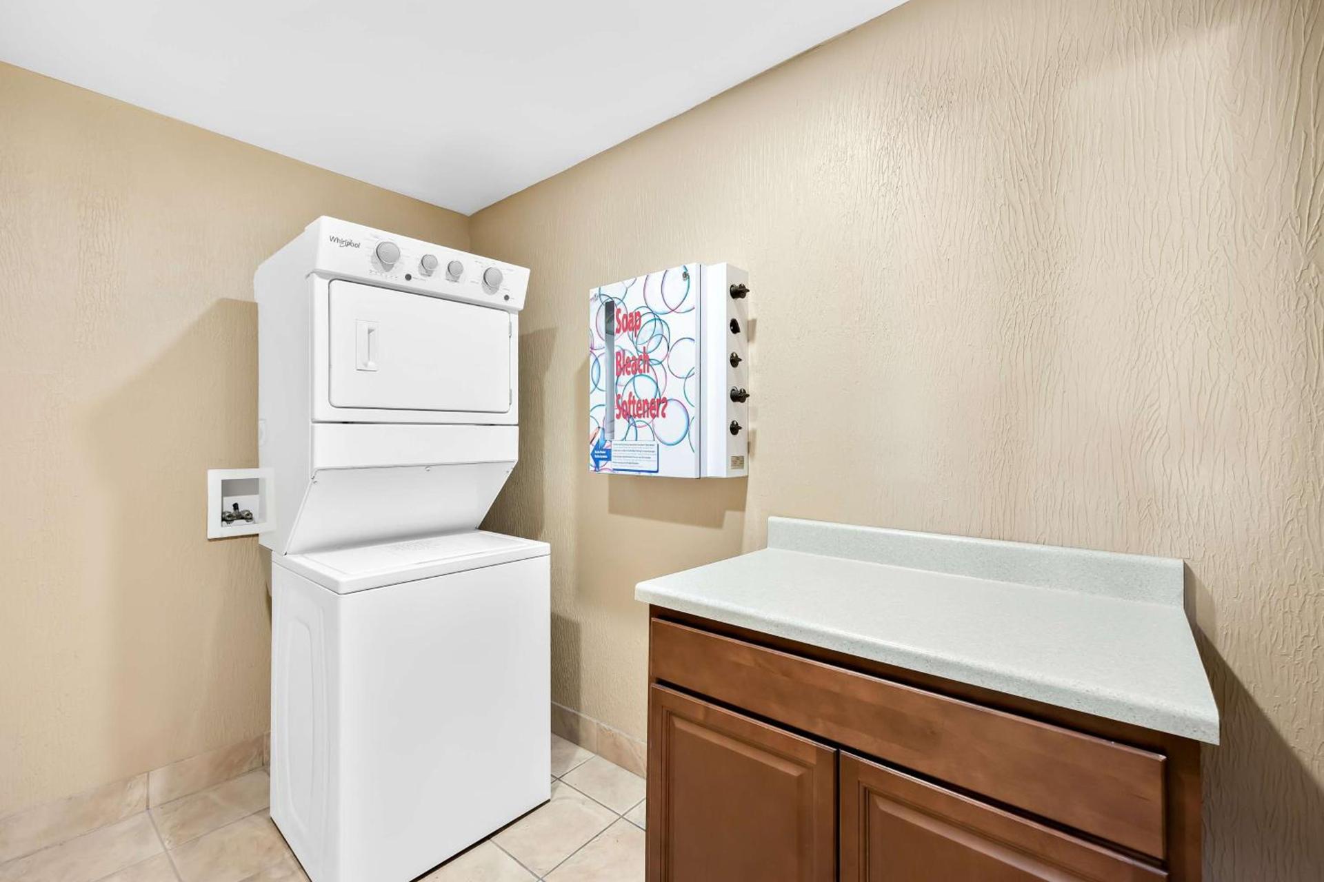Best Western Coach House photo 38