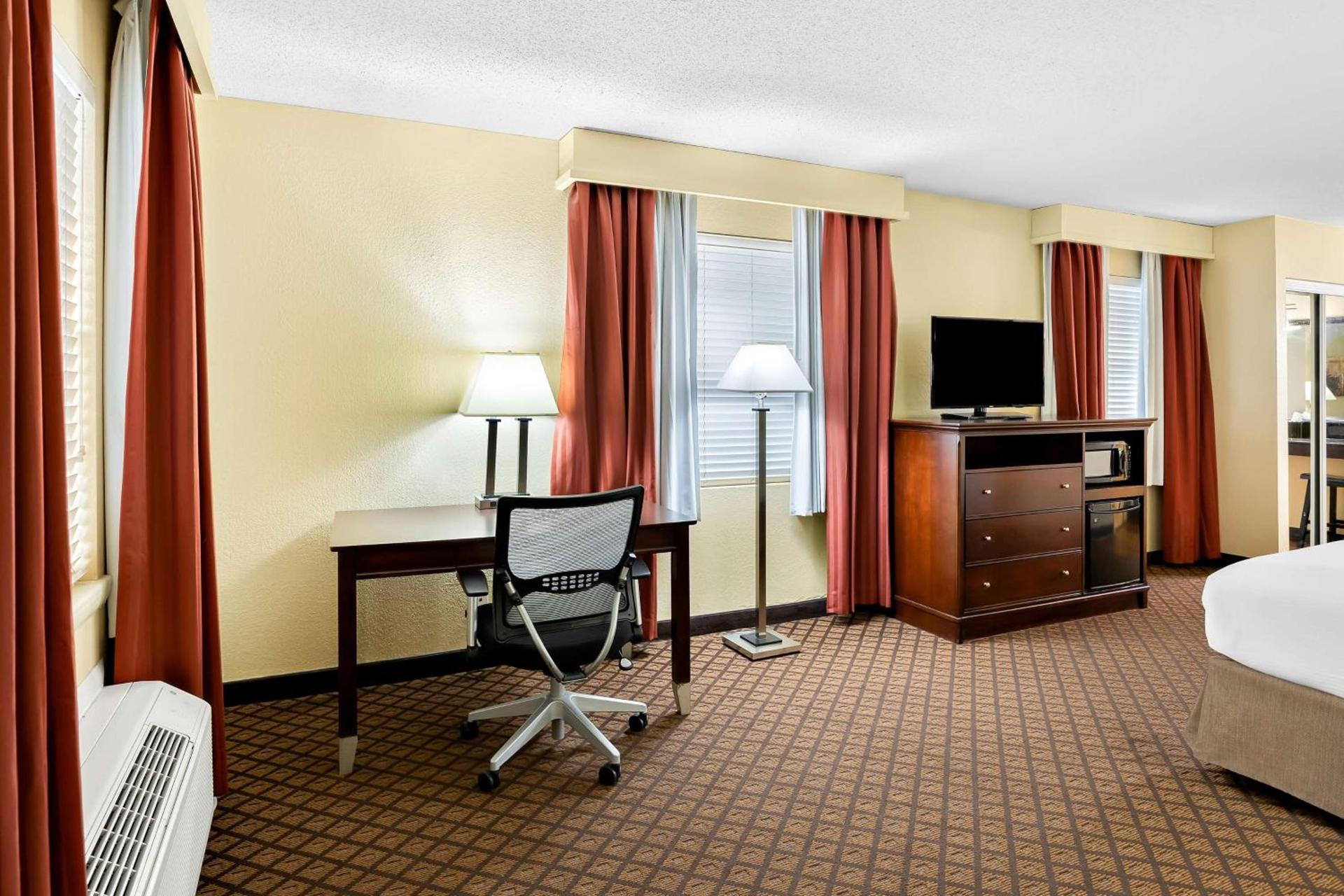 Best Western Coach House photo 15