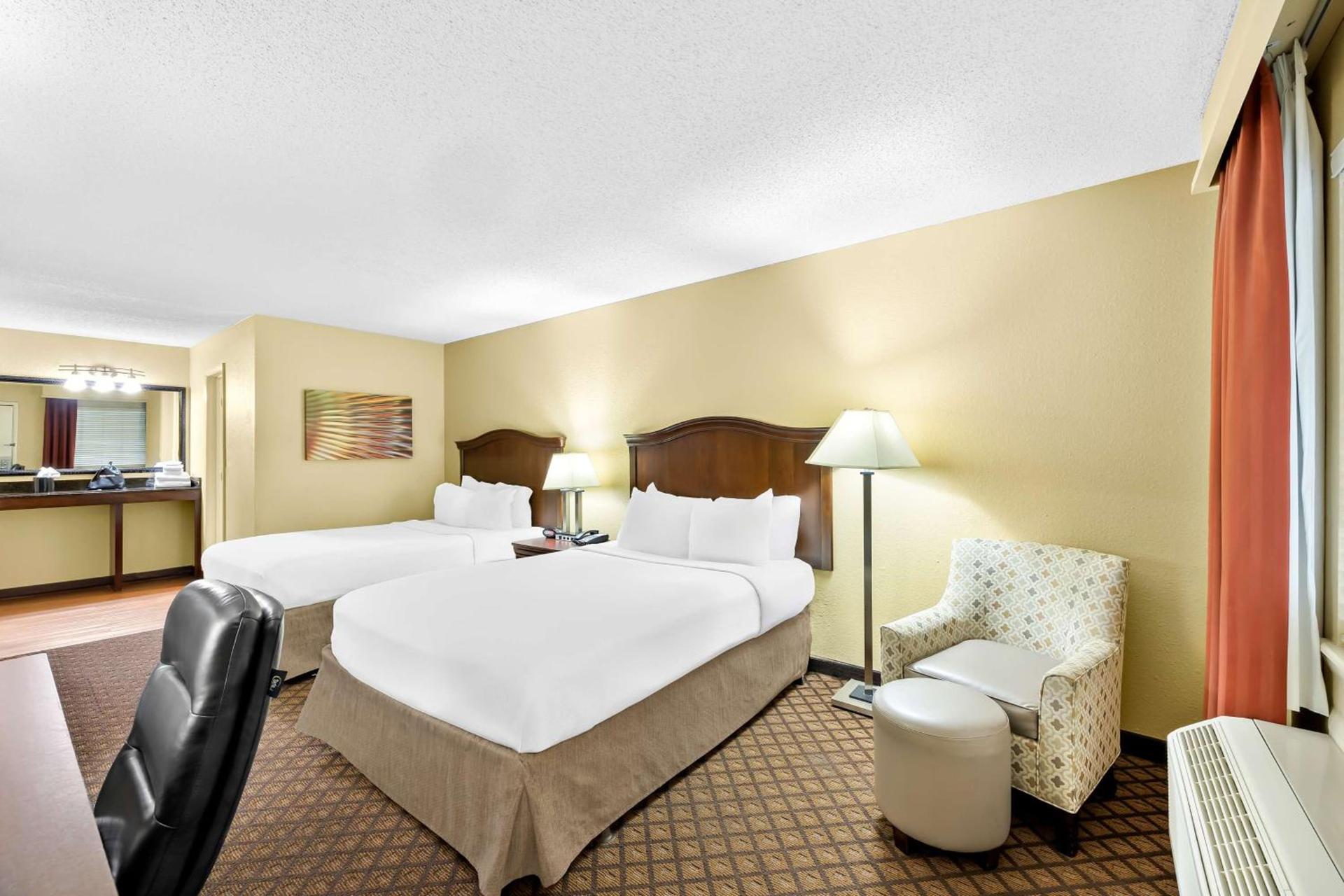 Best Western Coach House photo 18