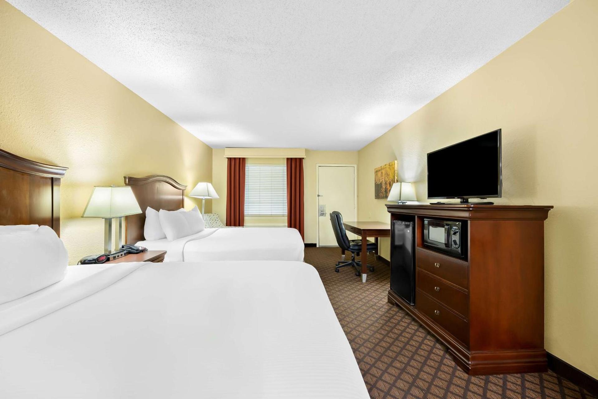 Best Western Coach House photo 20