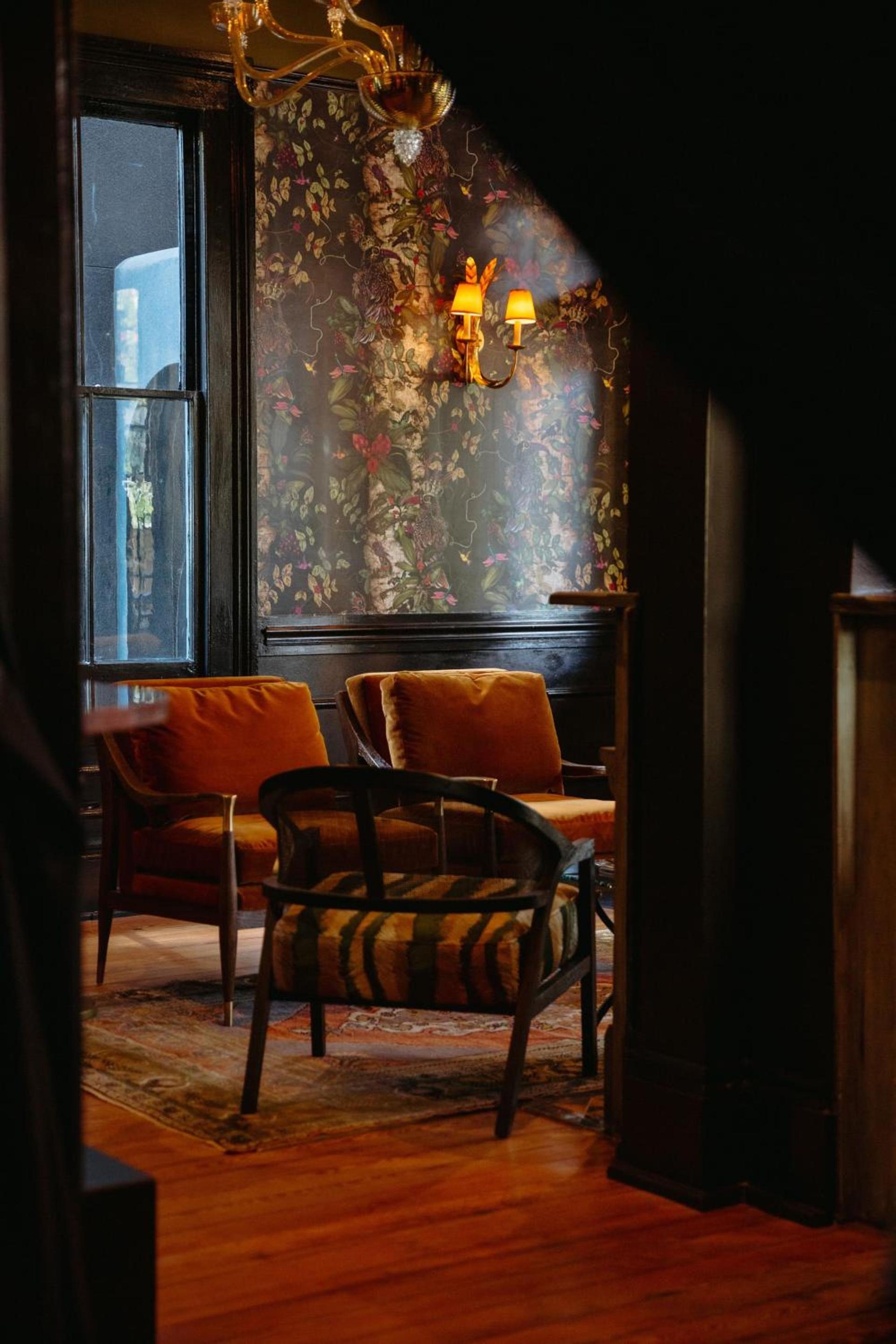 Blackbird Hotel photo 7