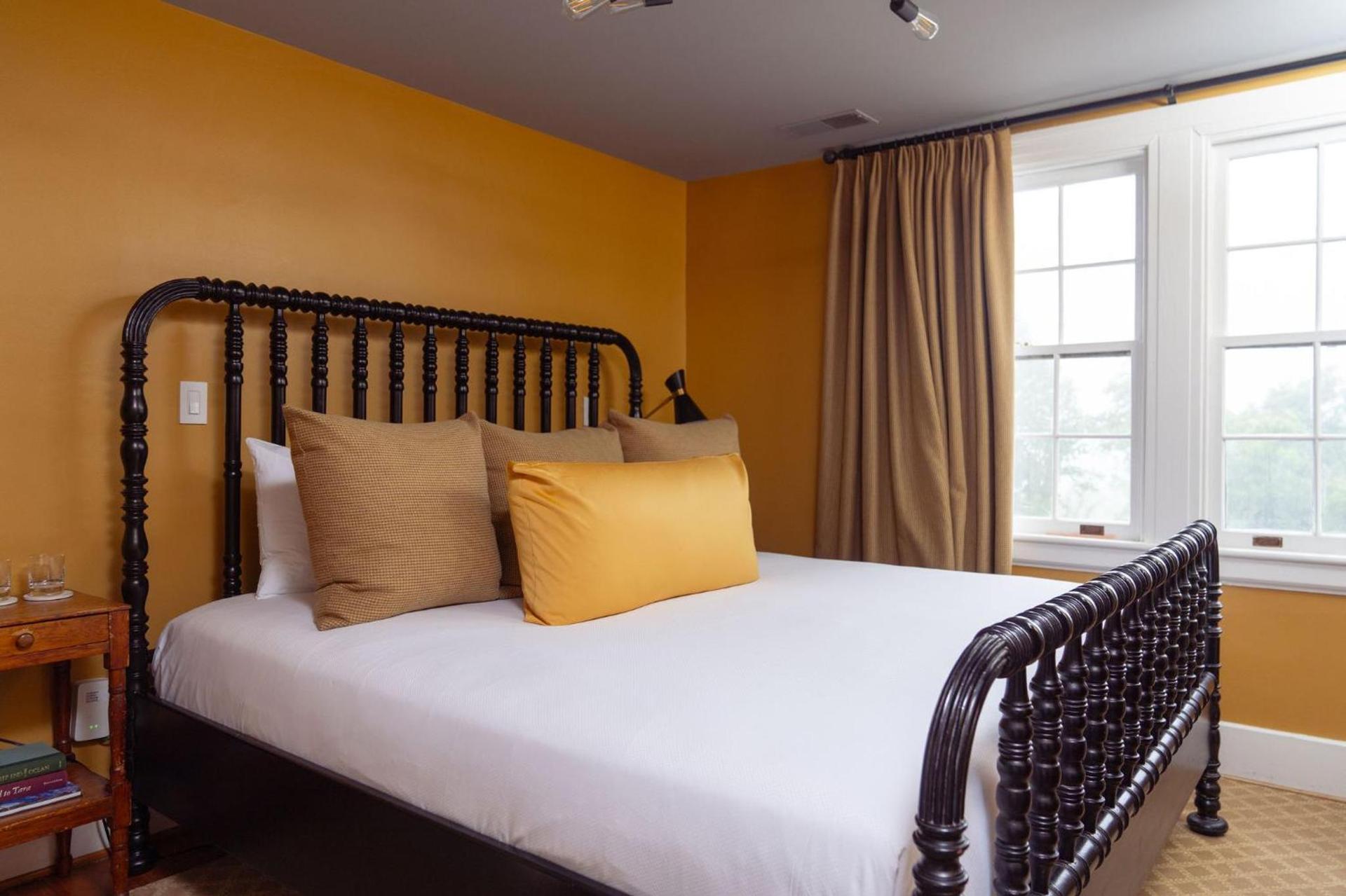 The Clifton photo 10