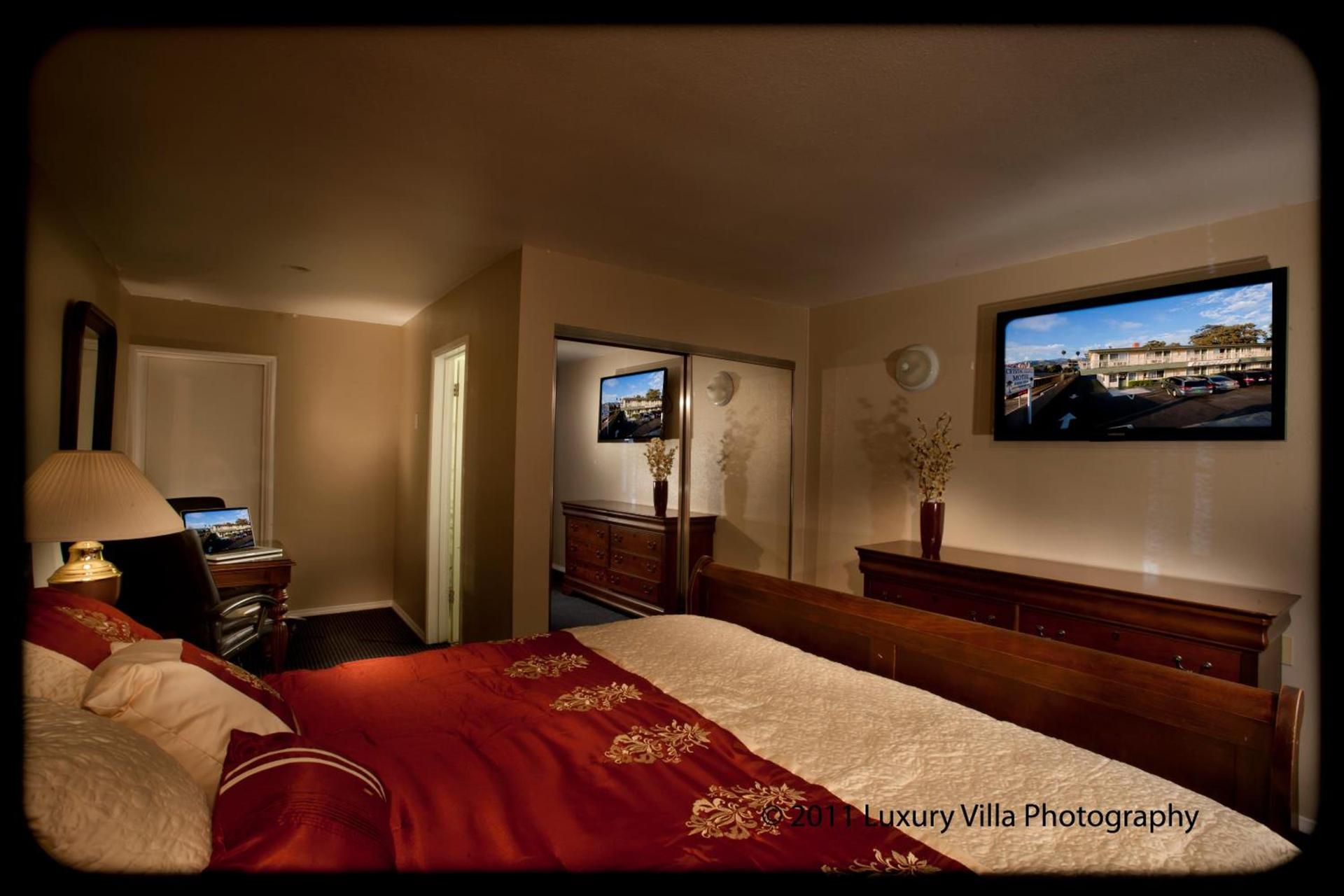Crystal Lodge Motel photo 23