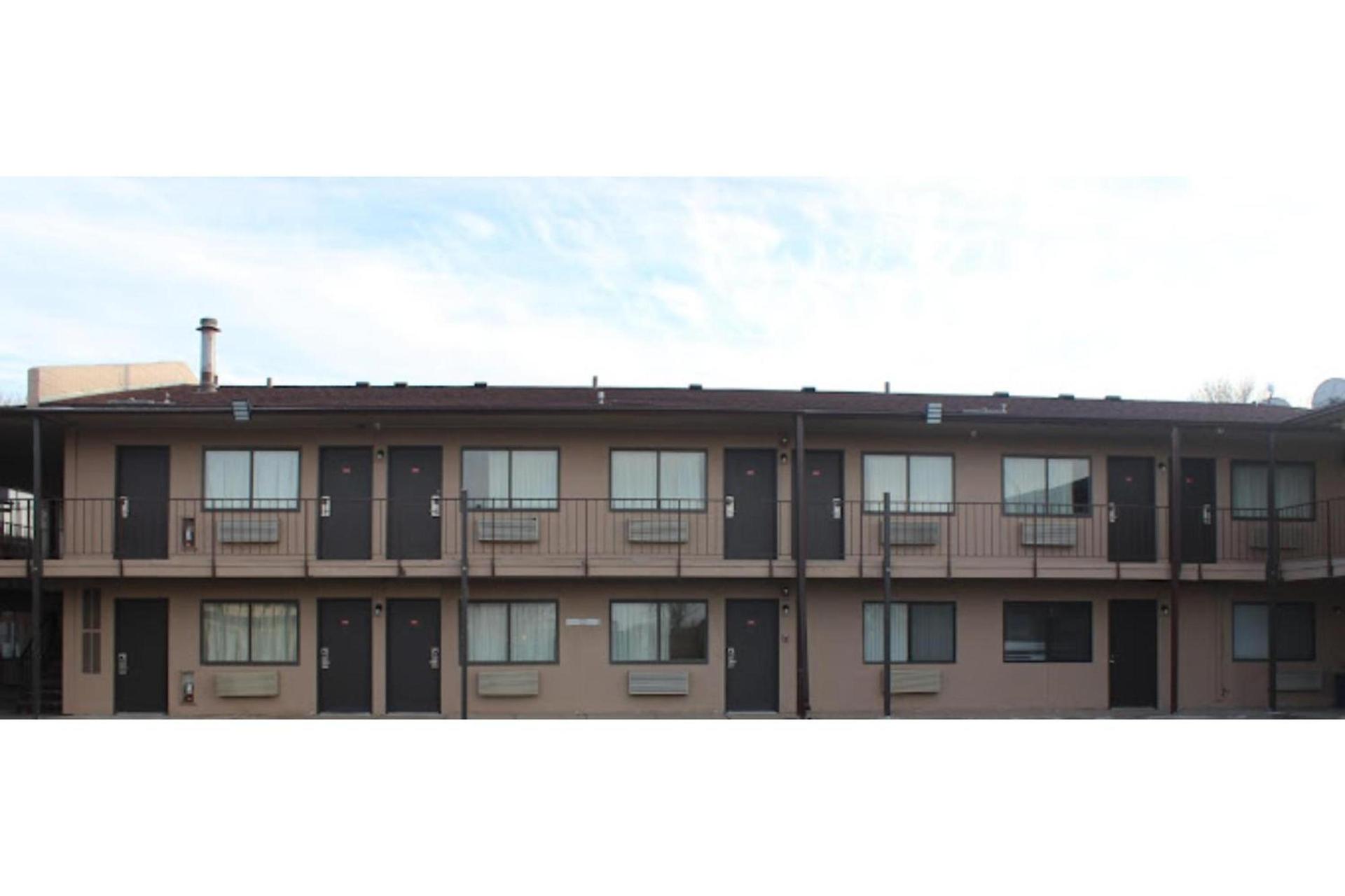 Travel Inn By OYO Omaha photo 3