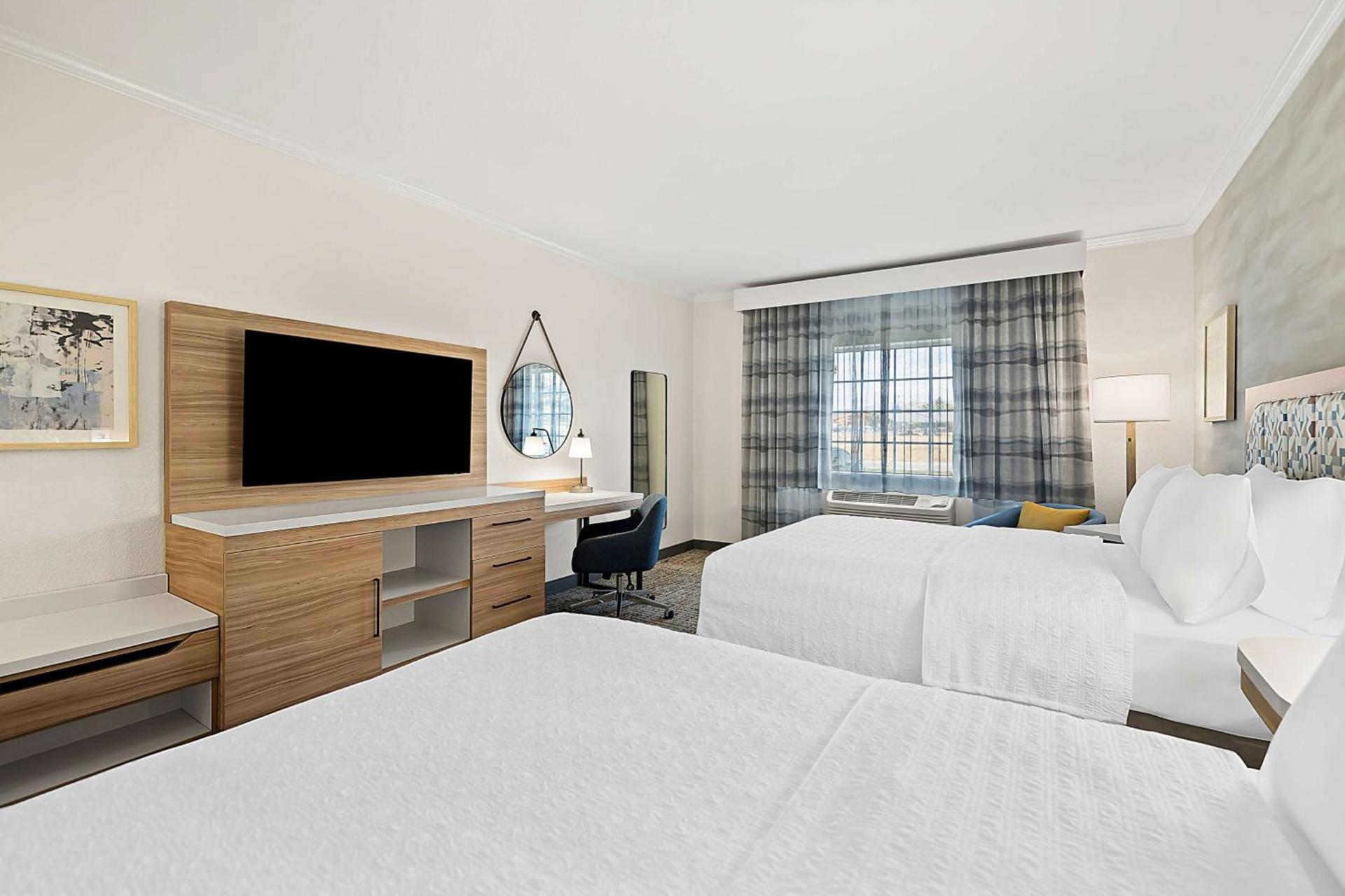 Hampton Inn Morgan Hill photo 25