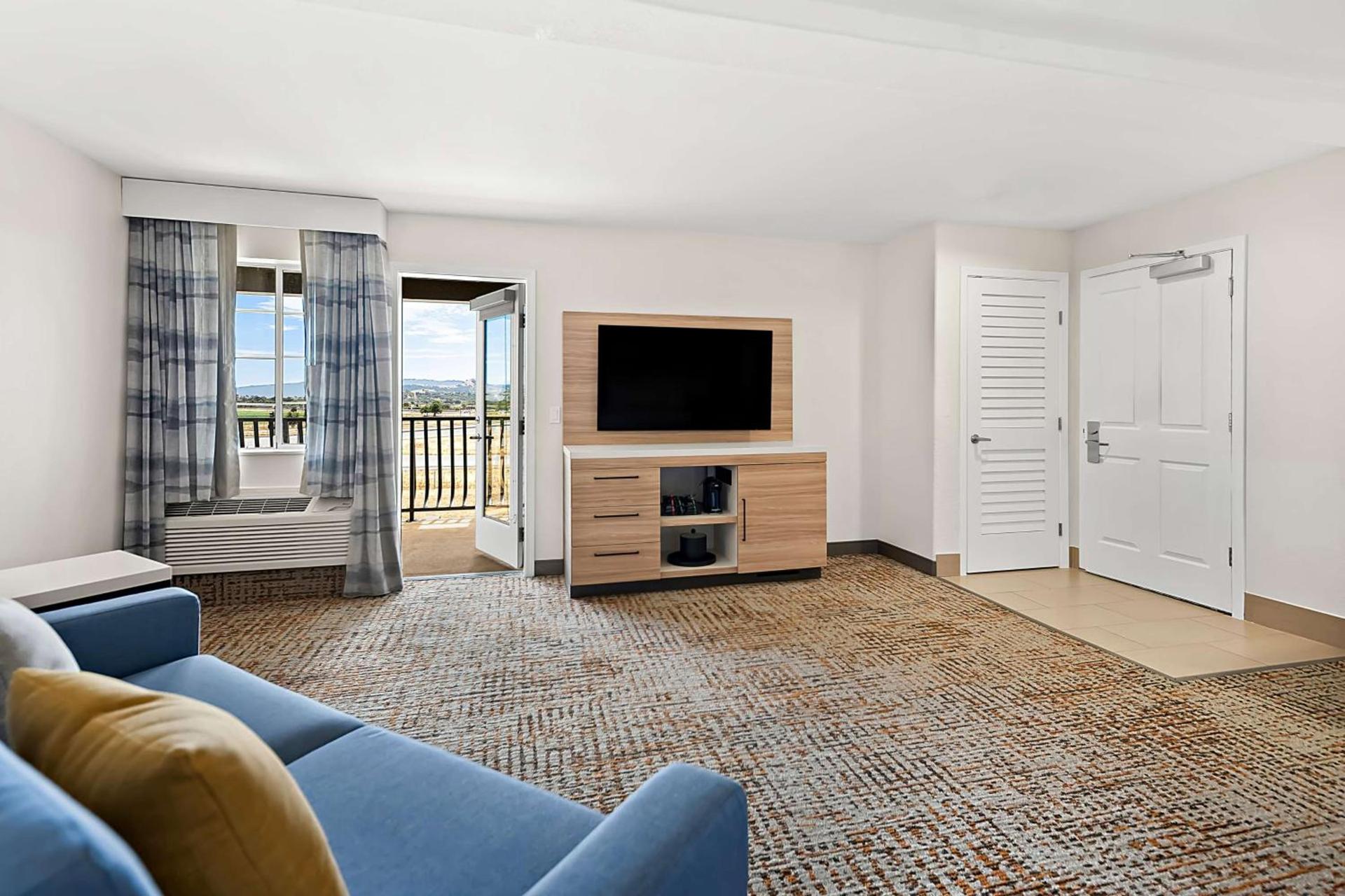 Hampton Inn Morgan Hill photo 42