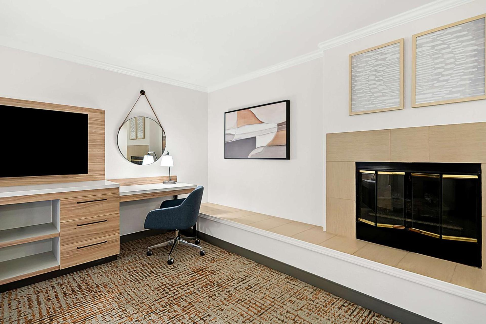 Hampton Inn Morgan Hill photo 46