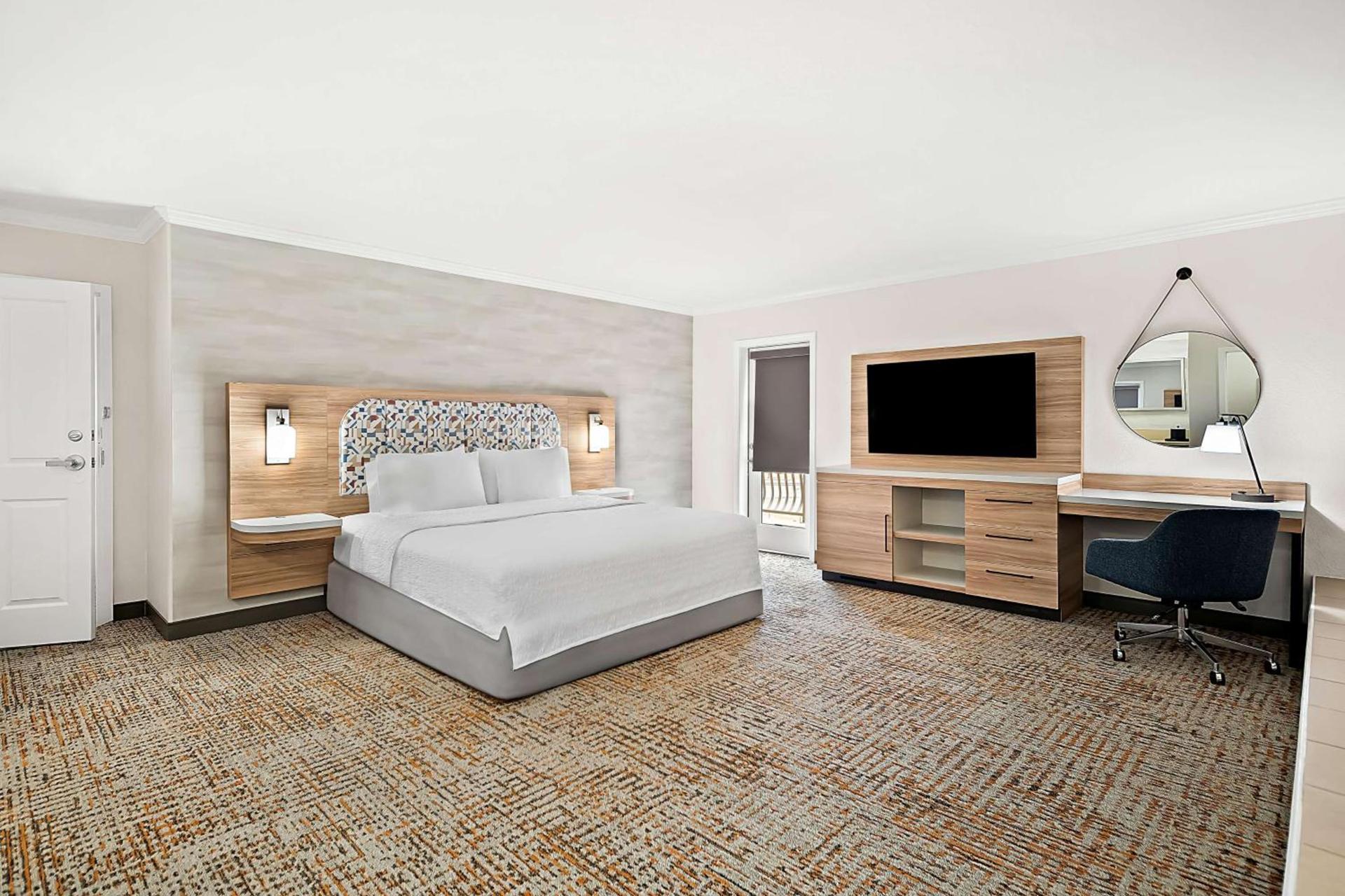 Hampton Inn Morgan Hill photo 48