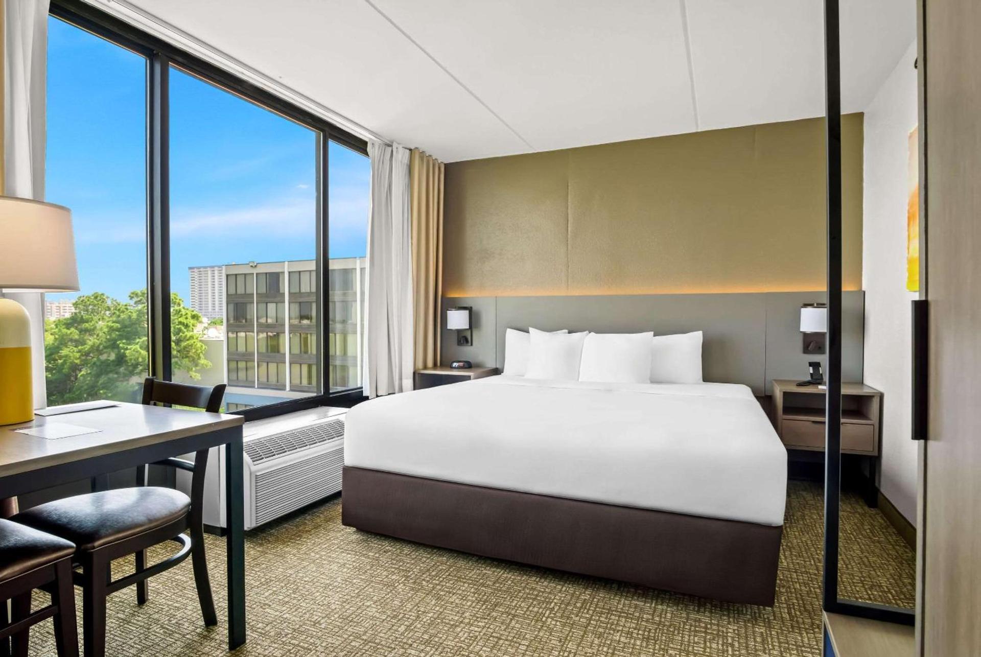Comfort Inn Gold Coast photo 34