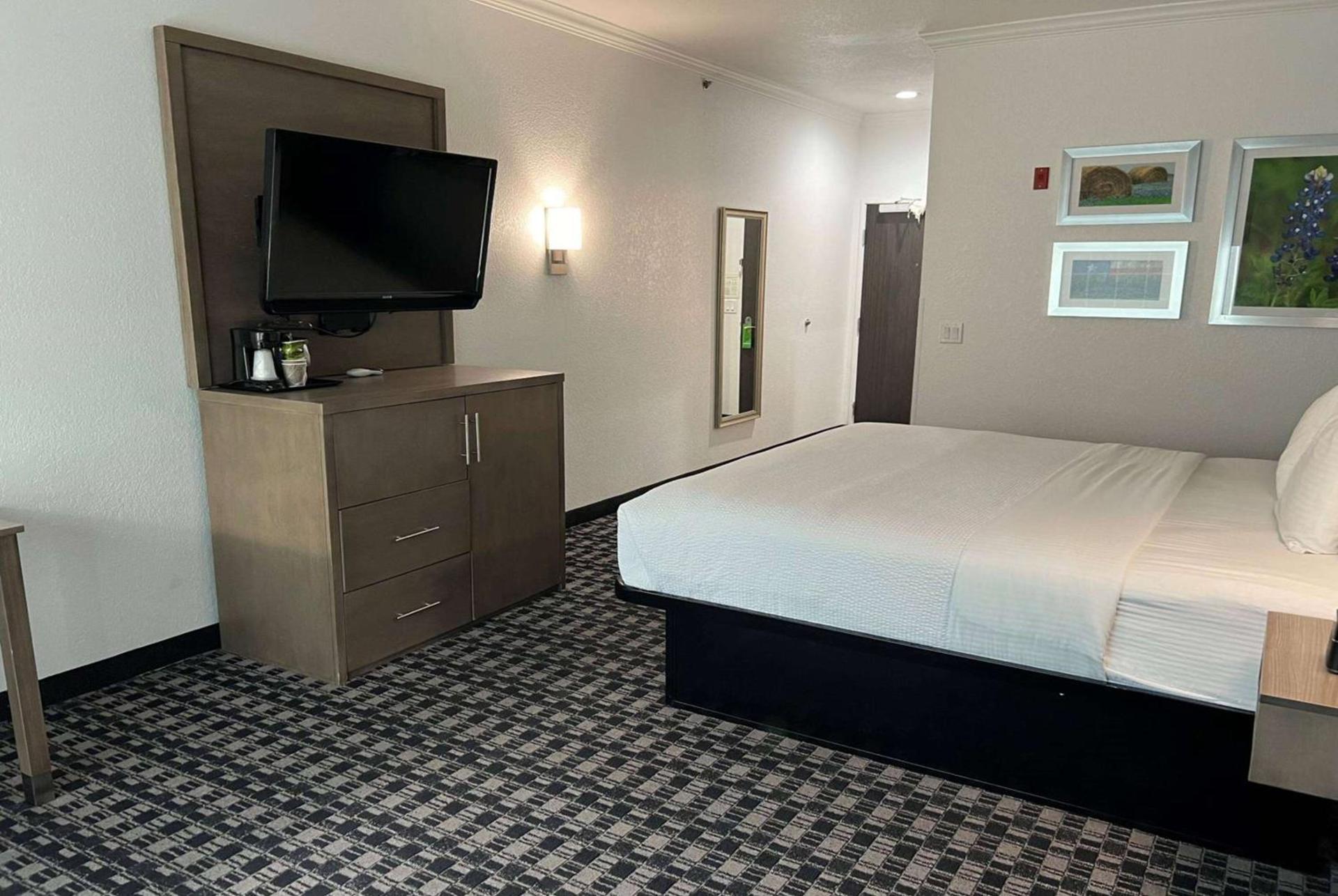 La Quinta by Wyndham Dalhart photo 13