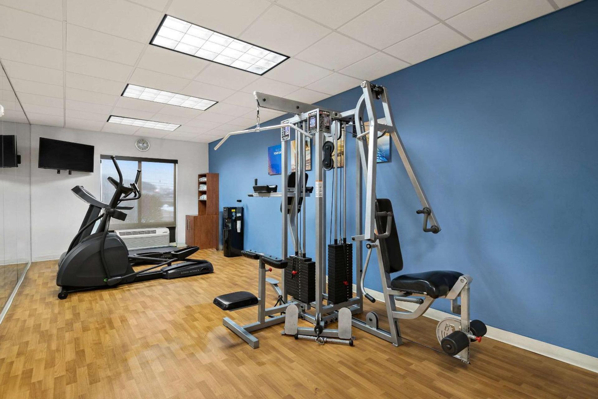 Comfort Suites Hummelstown - Hershey photo 24