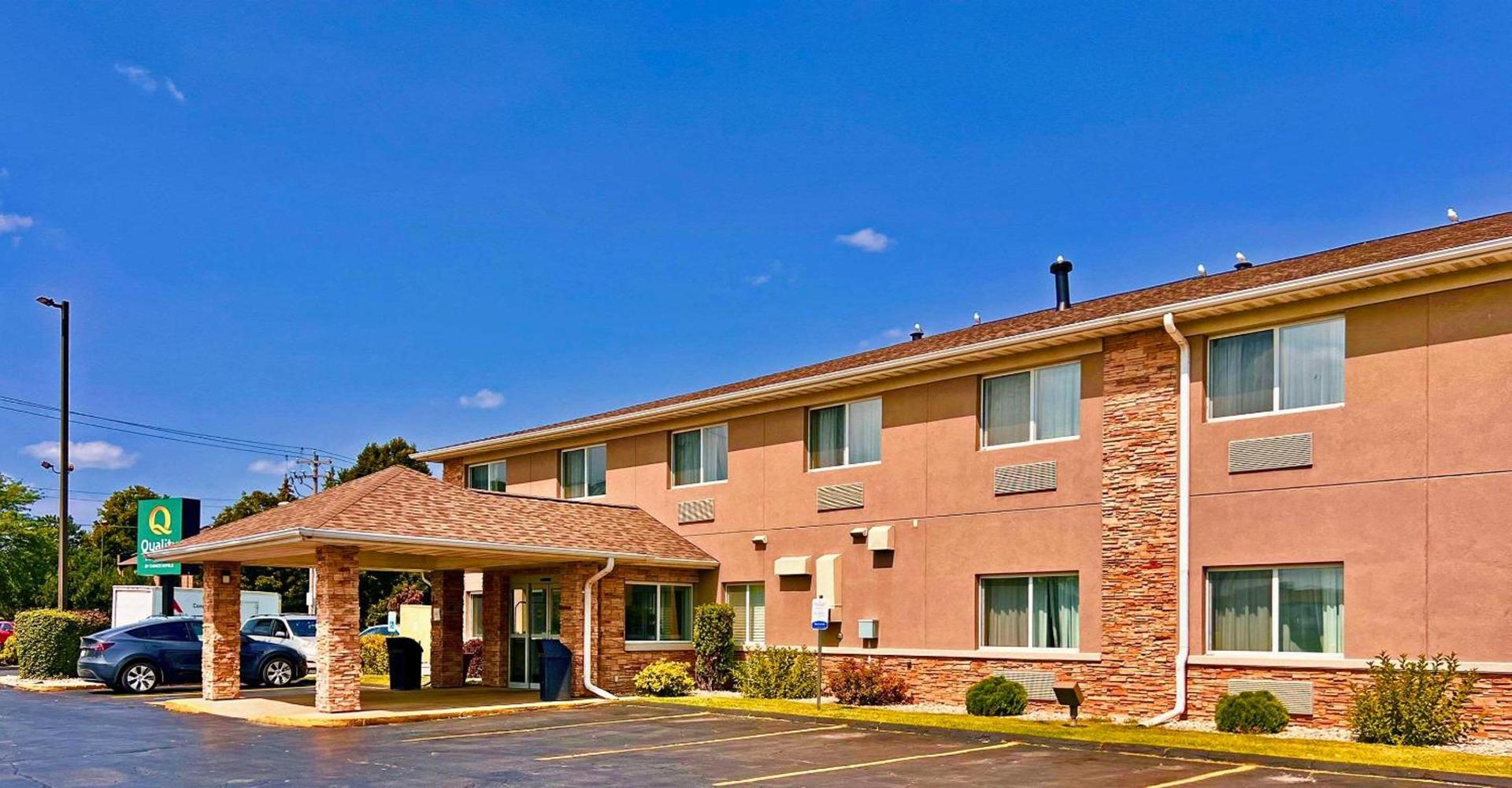 Quality Inn & Suites Green Bay - Ashwaubenon photo 1