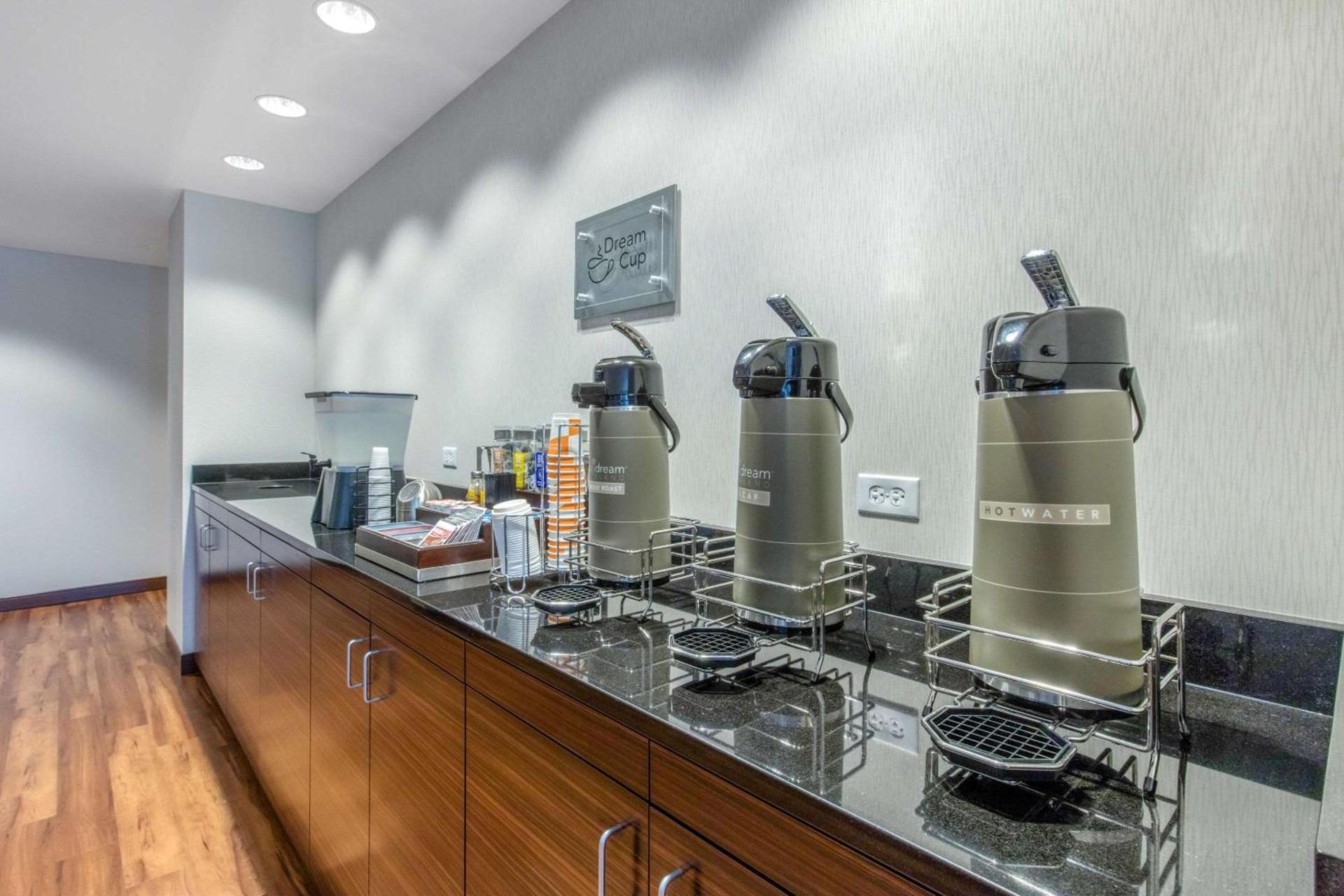 MainStay Suites St Louis Airport photo 24