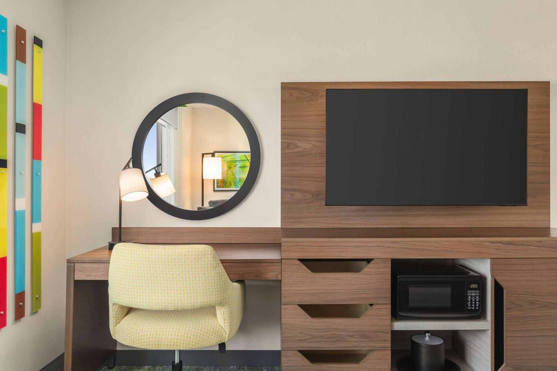 Hampton Inn & Suites Oroville photo 25