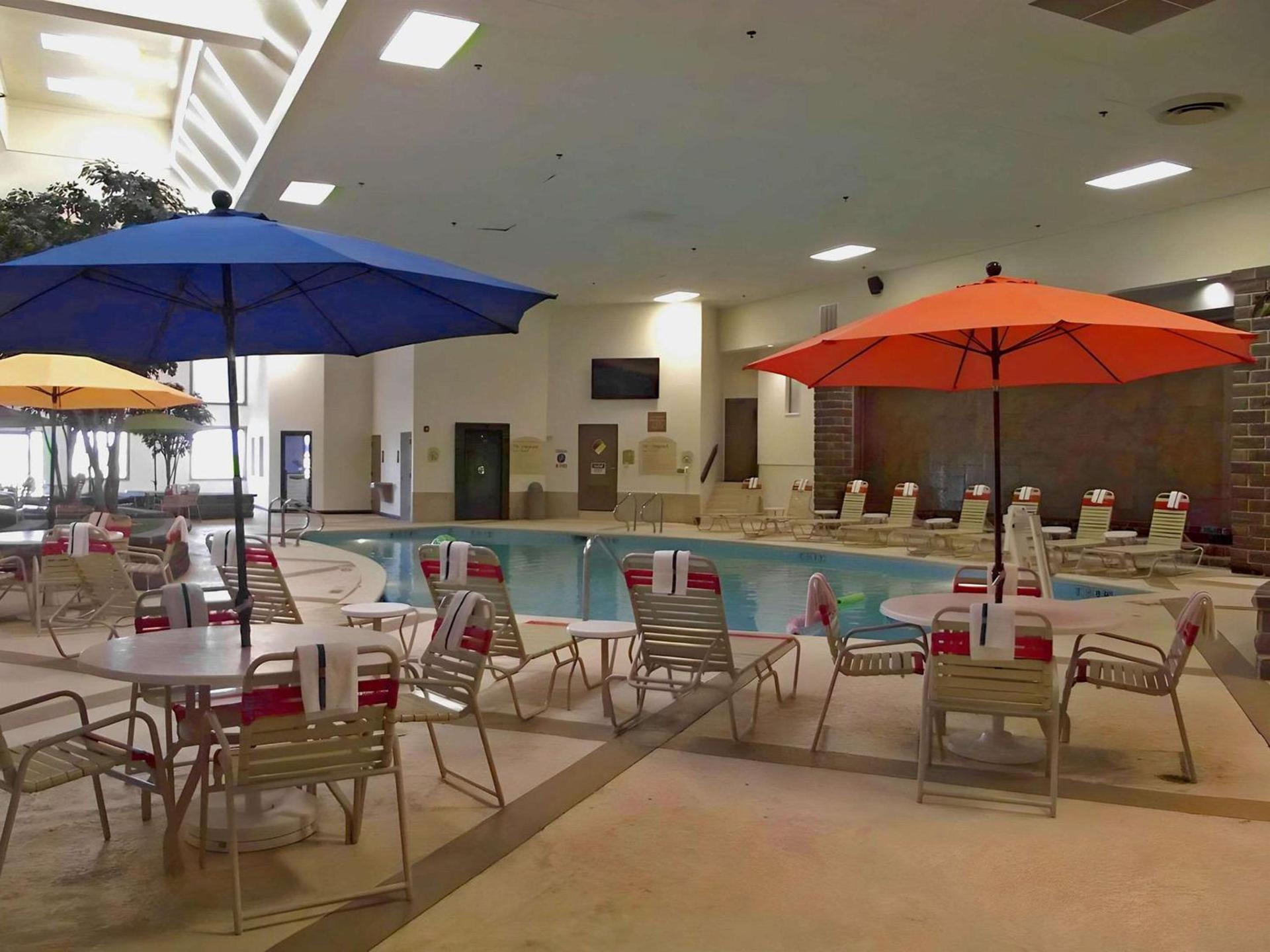 Clarion Inn Des Moines Airport photo 8