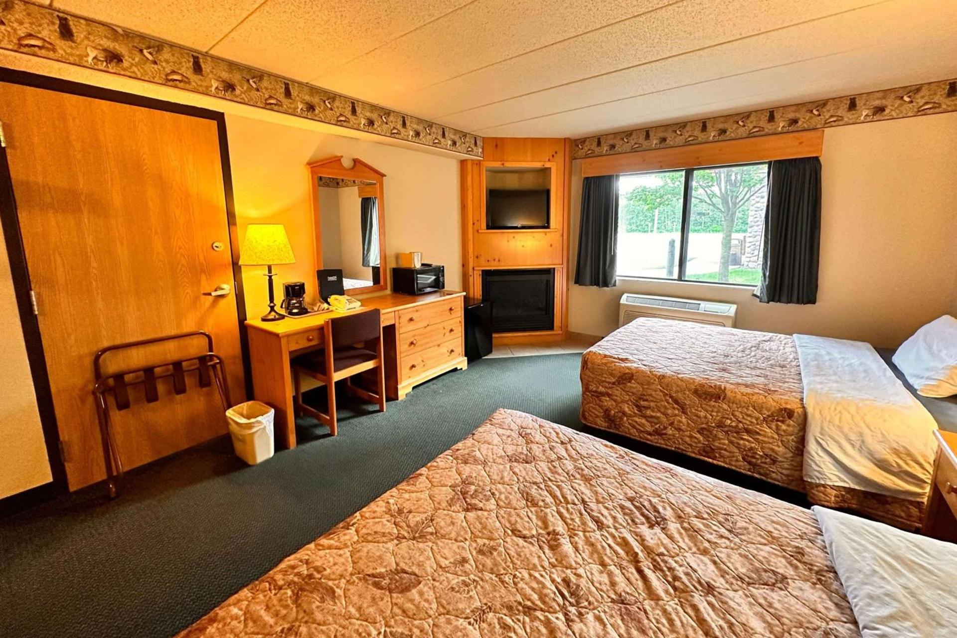 Shell Lake Lodge, a Travelodge by Wyndham photo 23